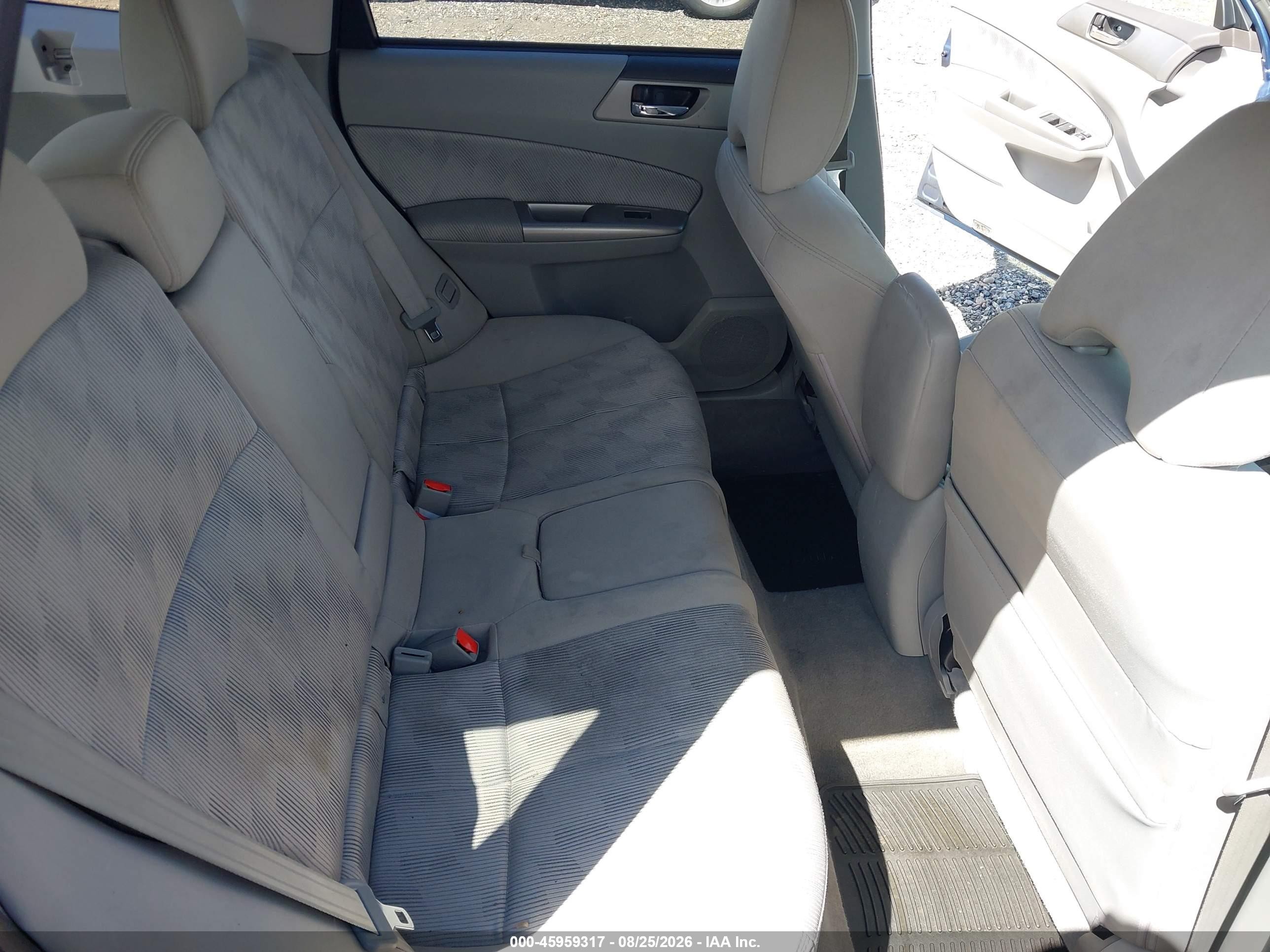 2010 Subaru Forester 2.5x Premium Blue vin: JF2SH6CCXAH733025