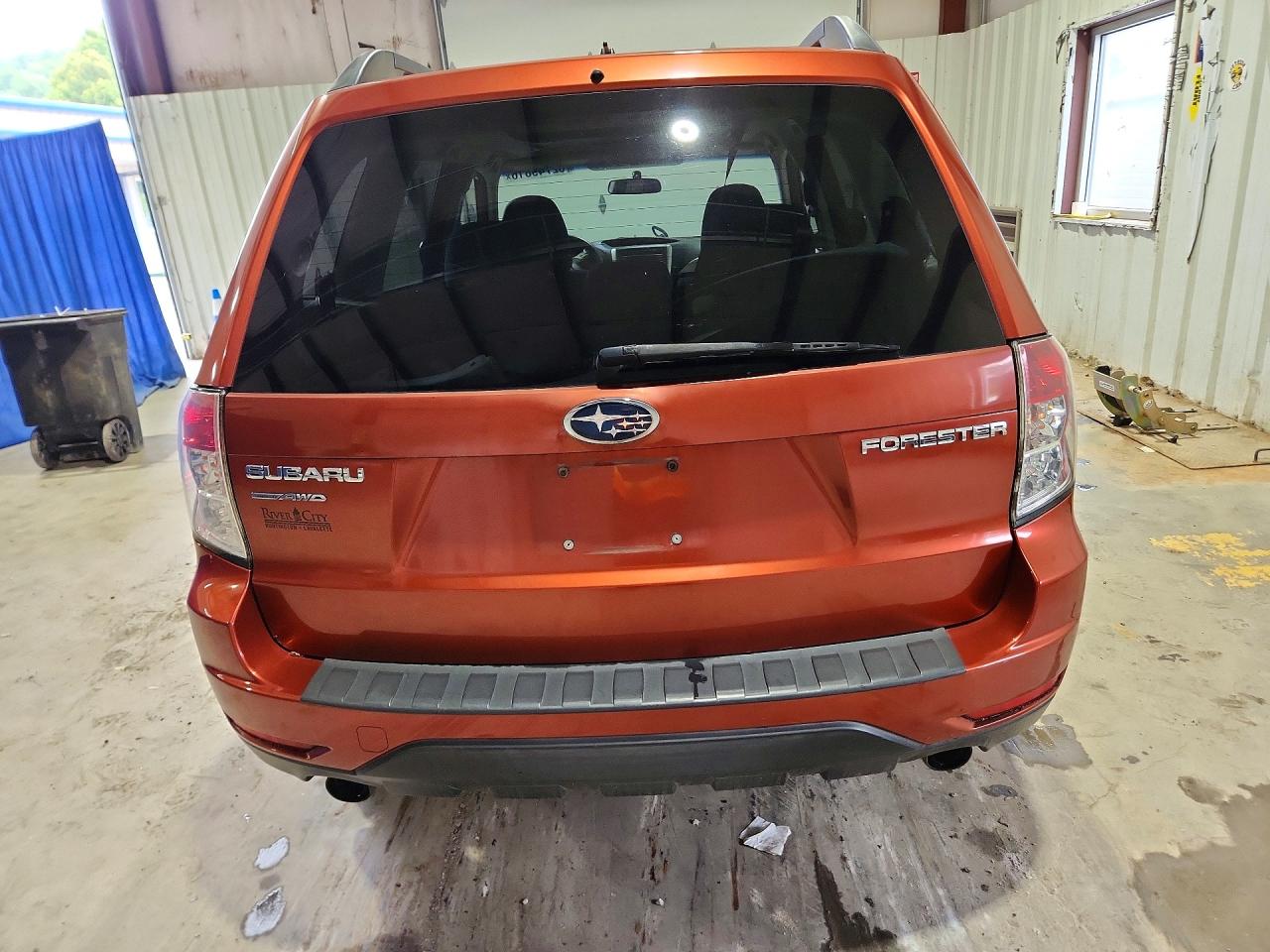 2010 Subaru Forester 2.5x Premium Orange vin: JF2SH6CCXAH754473