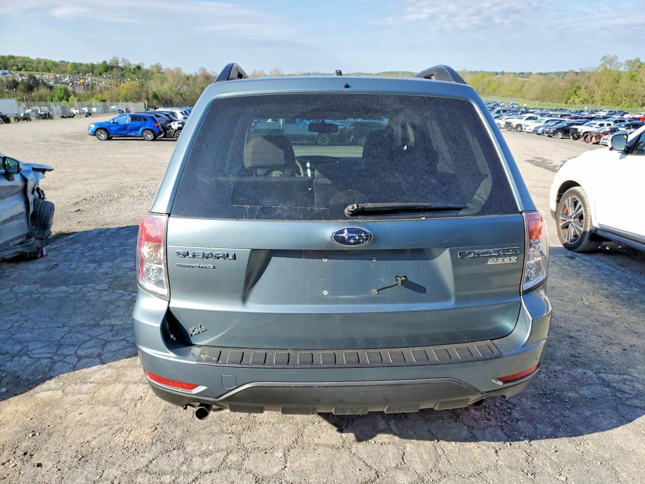 2010 Subaru Forester 2.5x Premium Blue vin: JF2SH6CCXAH762900
