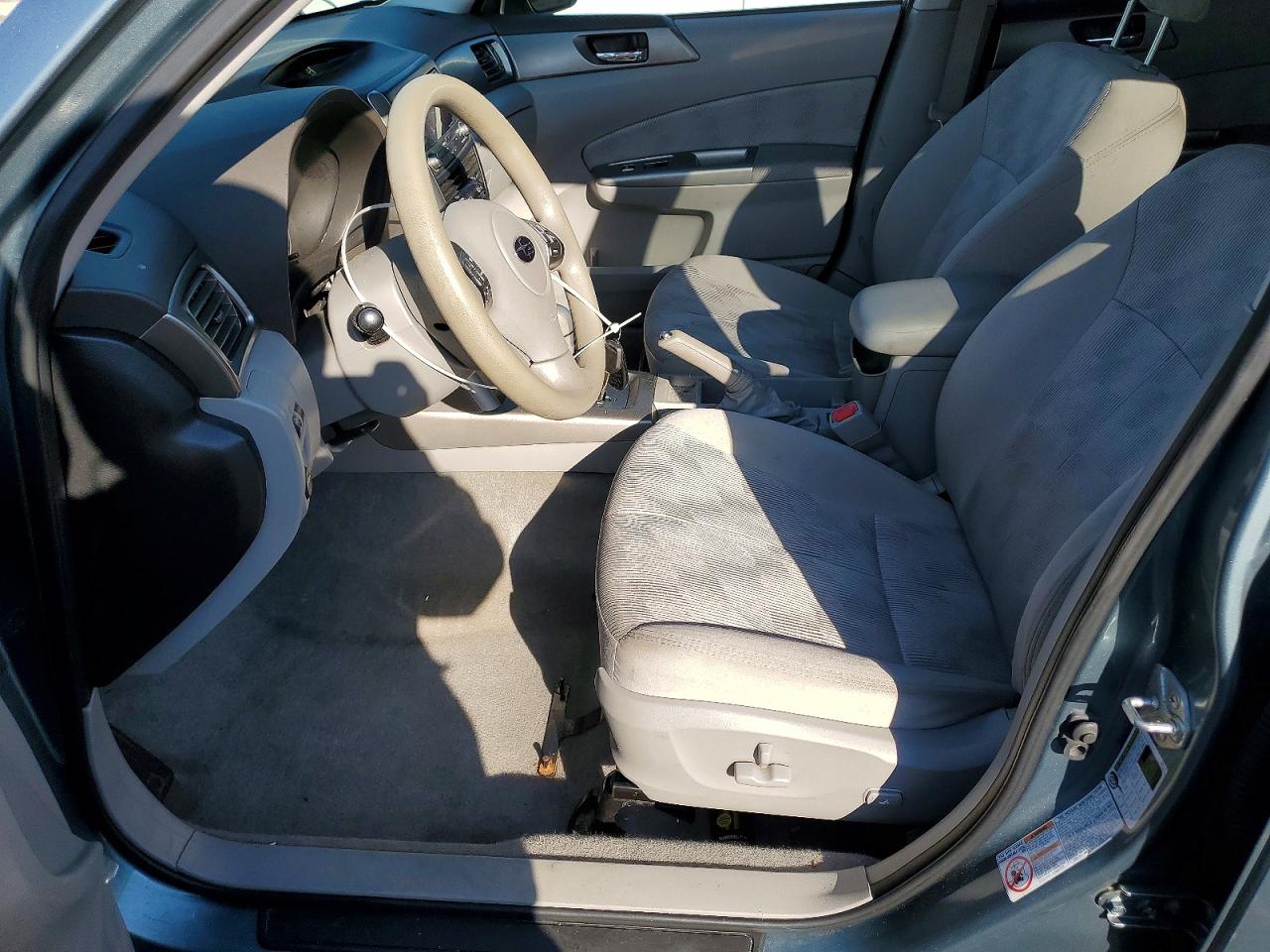 2010 Subaru Forester 2.5x Premium Blue vin: JF2SH6CCXAH762900
