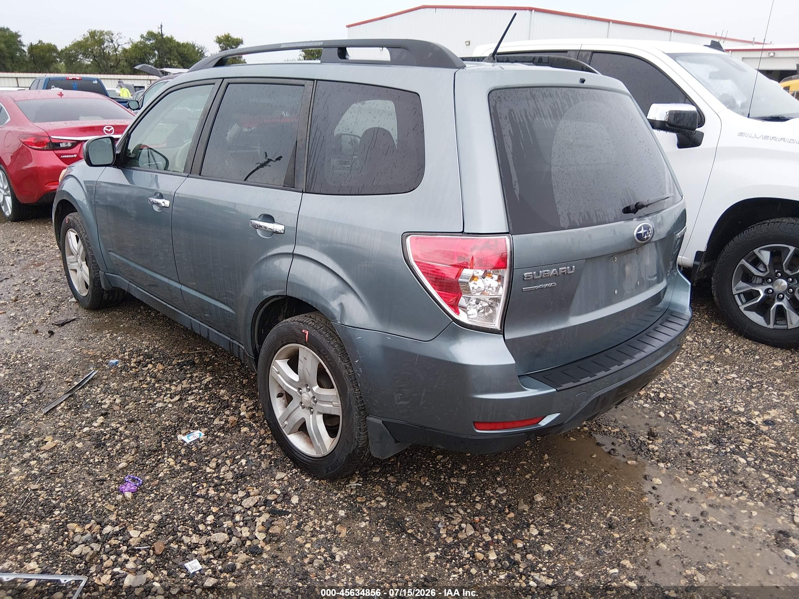 2010 Subaru Forester 2.5x Premium Blue vin: JF2SH6CCXAH796707