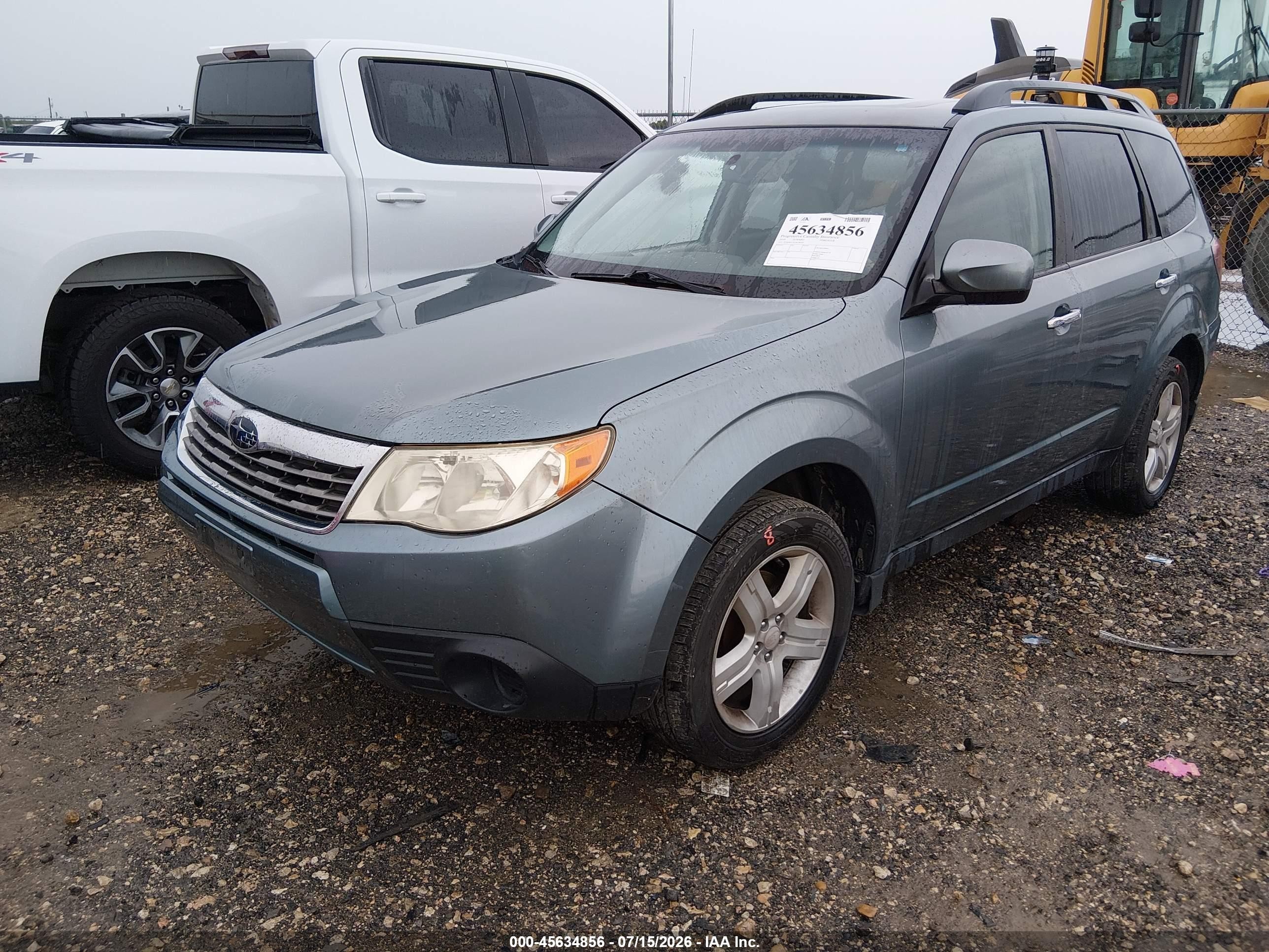 2010 Subaru Forester 2.5x Premium Blue vin: JF2SH6CCXAH796707