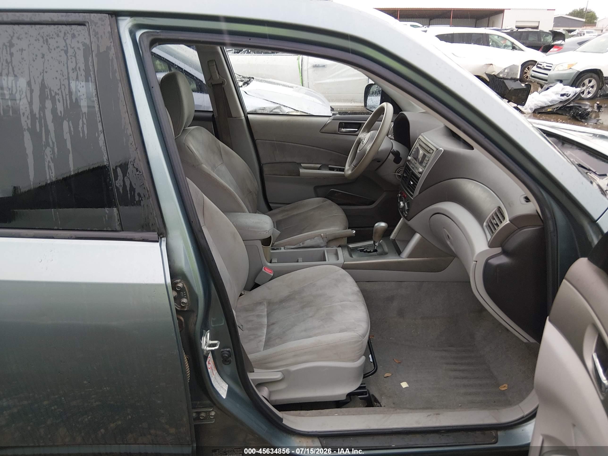 2010 Subaru Forester 2.5x Premium Blue vin: JF2SH6CCXAH796707