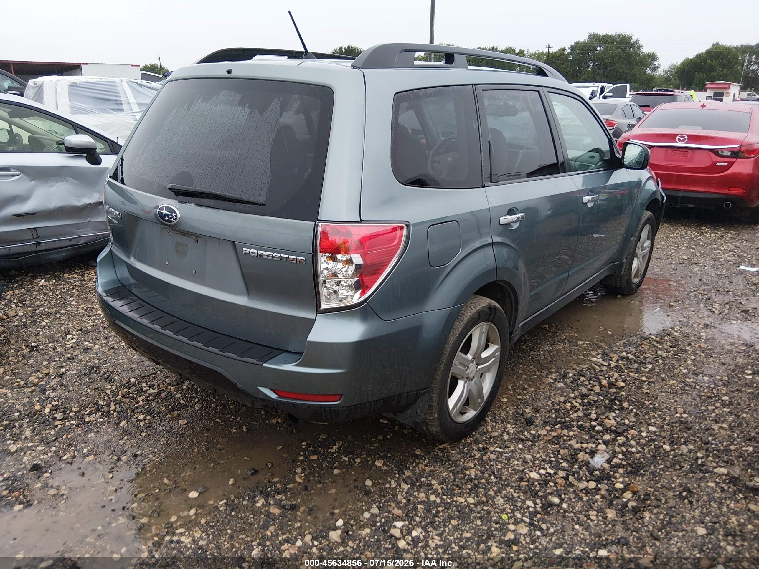 2010 Subaru Forester 2.5x Premium Blue vin: JF2SH6CCXAH796707