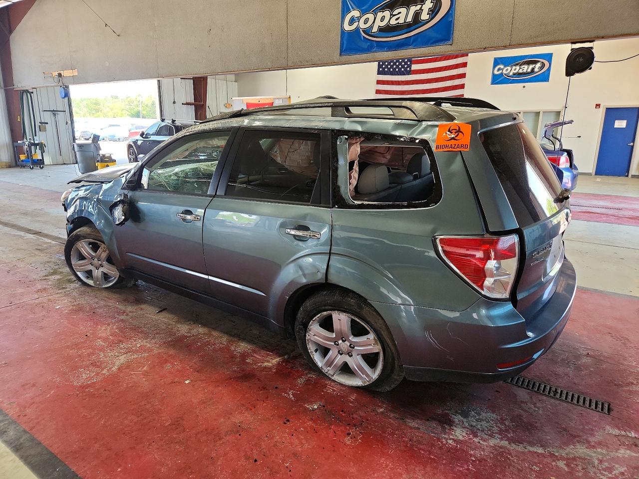 2010 Subaru Forester 2.5x Premium Gray vin: JF2SH6CCXAH805129