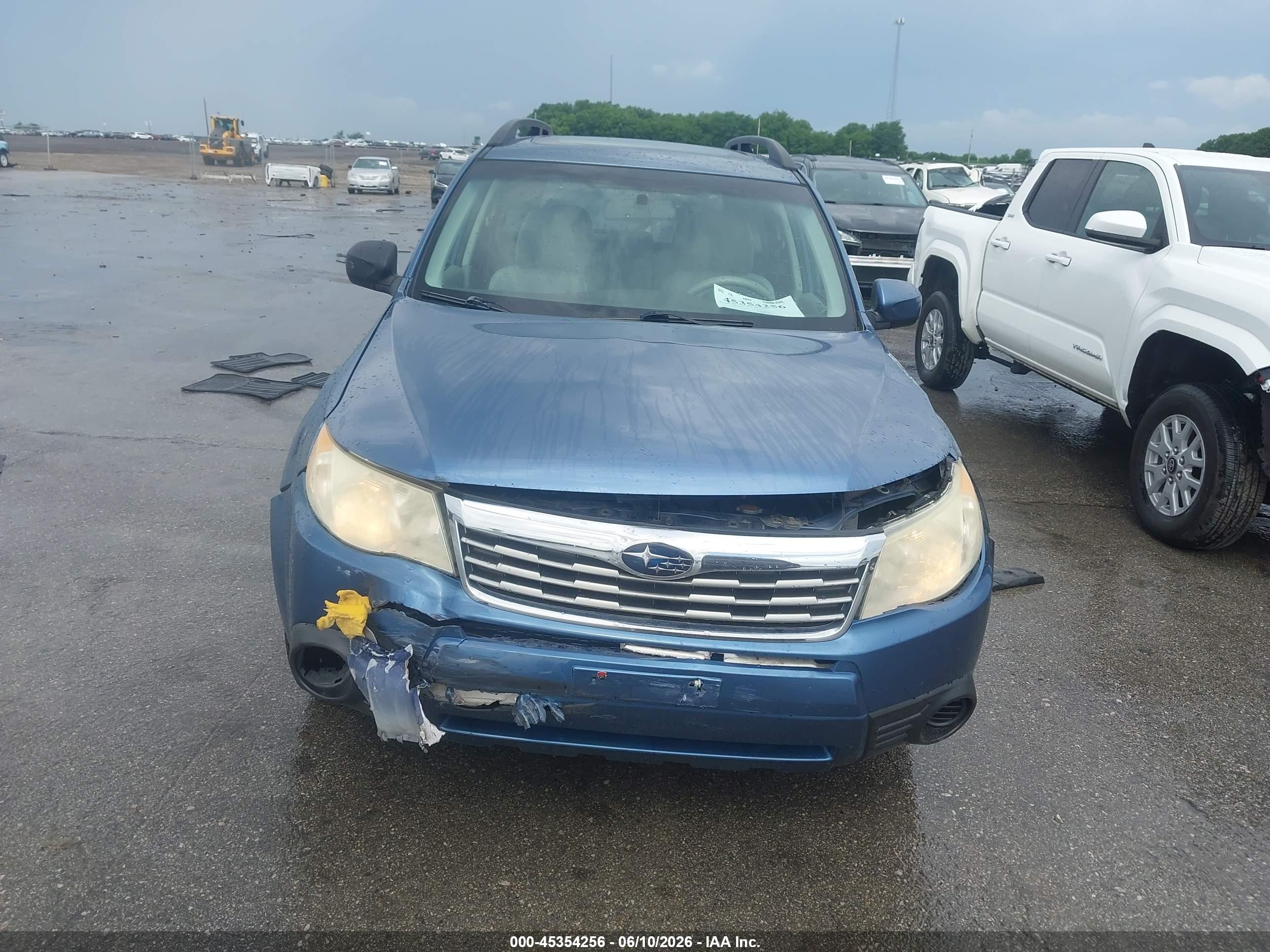 2010 Subaru Forester 2.5x Premium Blue vin: JF2SH6CCXAH914576