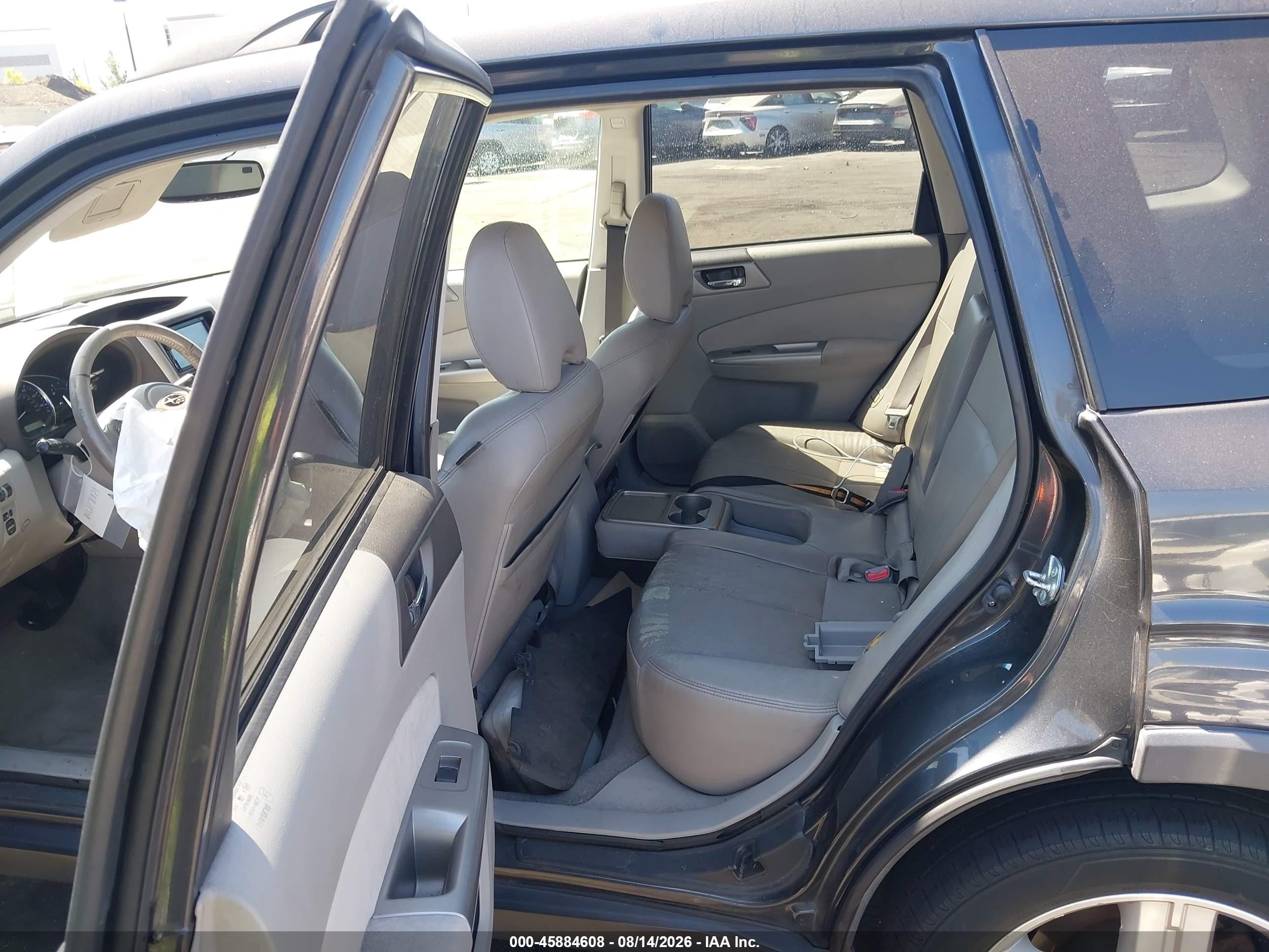 2010 Subaru Forester 2.5x Limited Черный vin: JF2SH6DC0AH700422