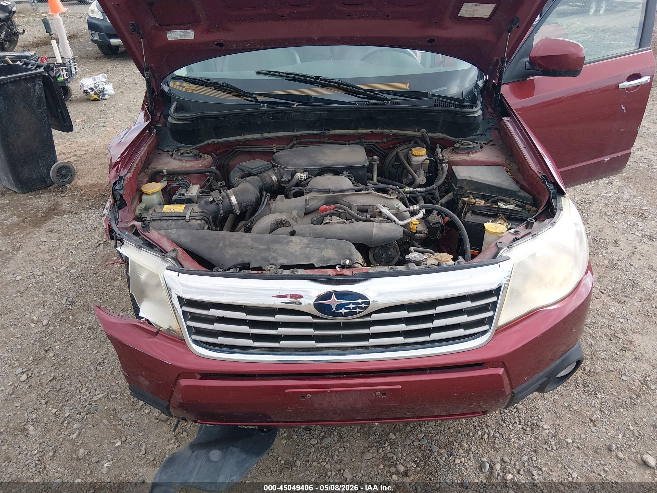 2010 Subaru Forester 2.5x Limited Red vin: JF2SH6DC0AH758613