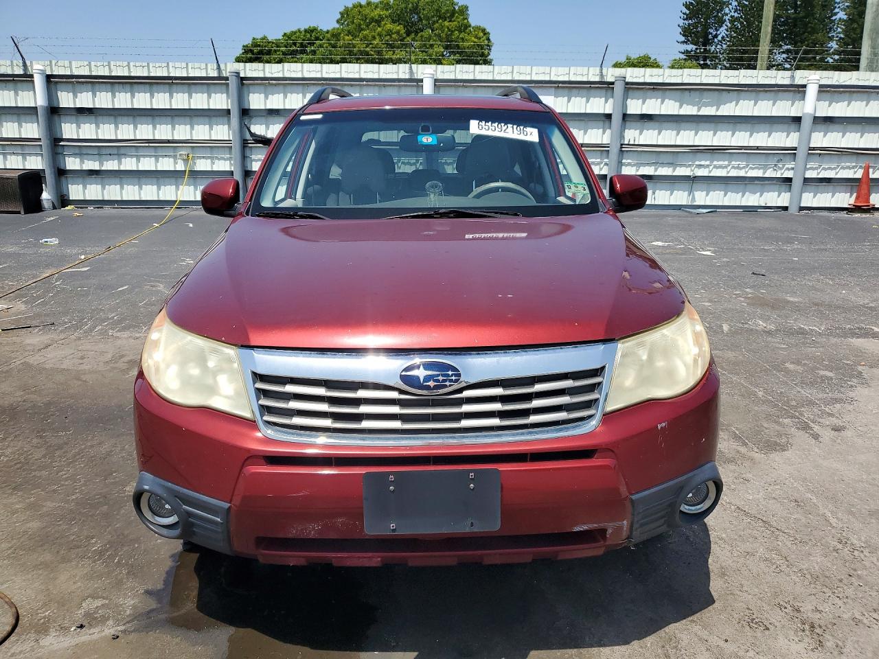2010 Subaru Forester 2.5x Limited Red vin: JF2SH6DC0AH779526