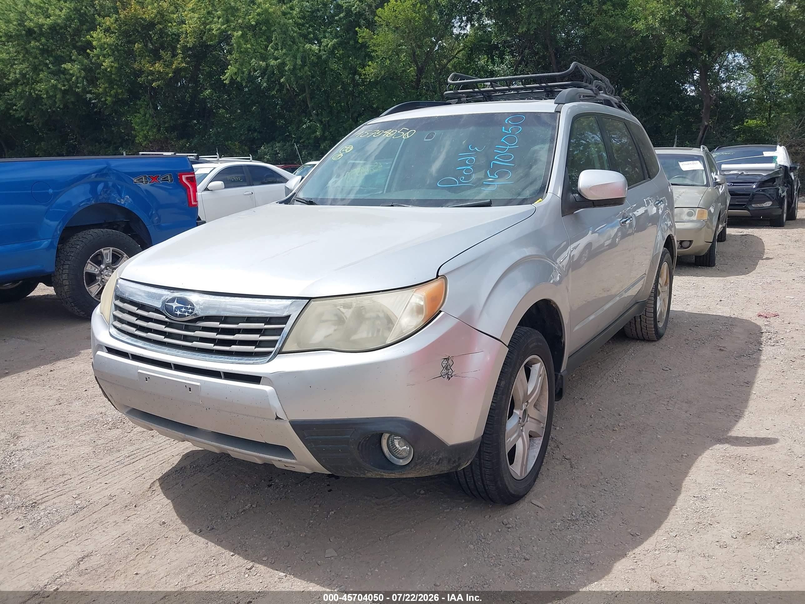 2010 Subaru Forester 2.5x Limited Silver vin: JF2SH6DC0AH785083