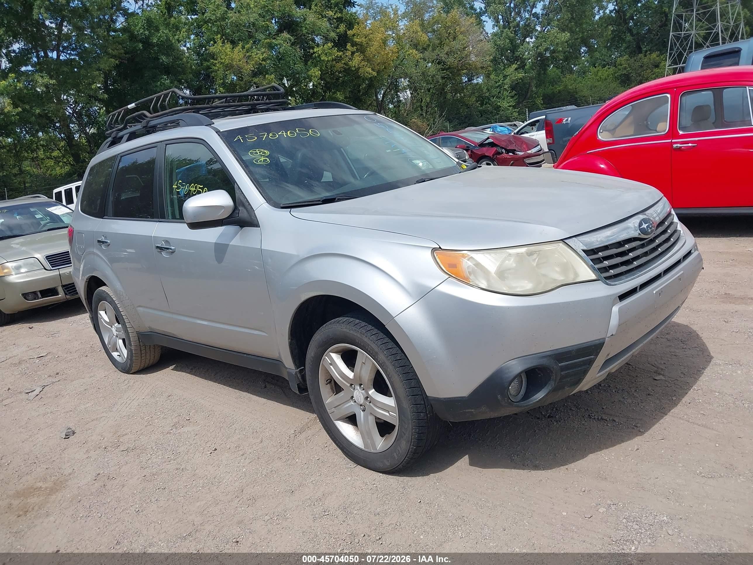 2010 Subaru Forester 2.5x Limited Silver vin: JF2SH6DC0AH785083