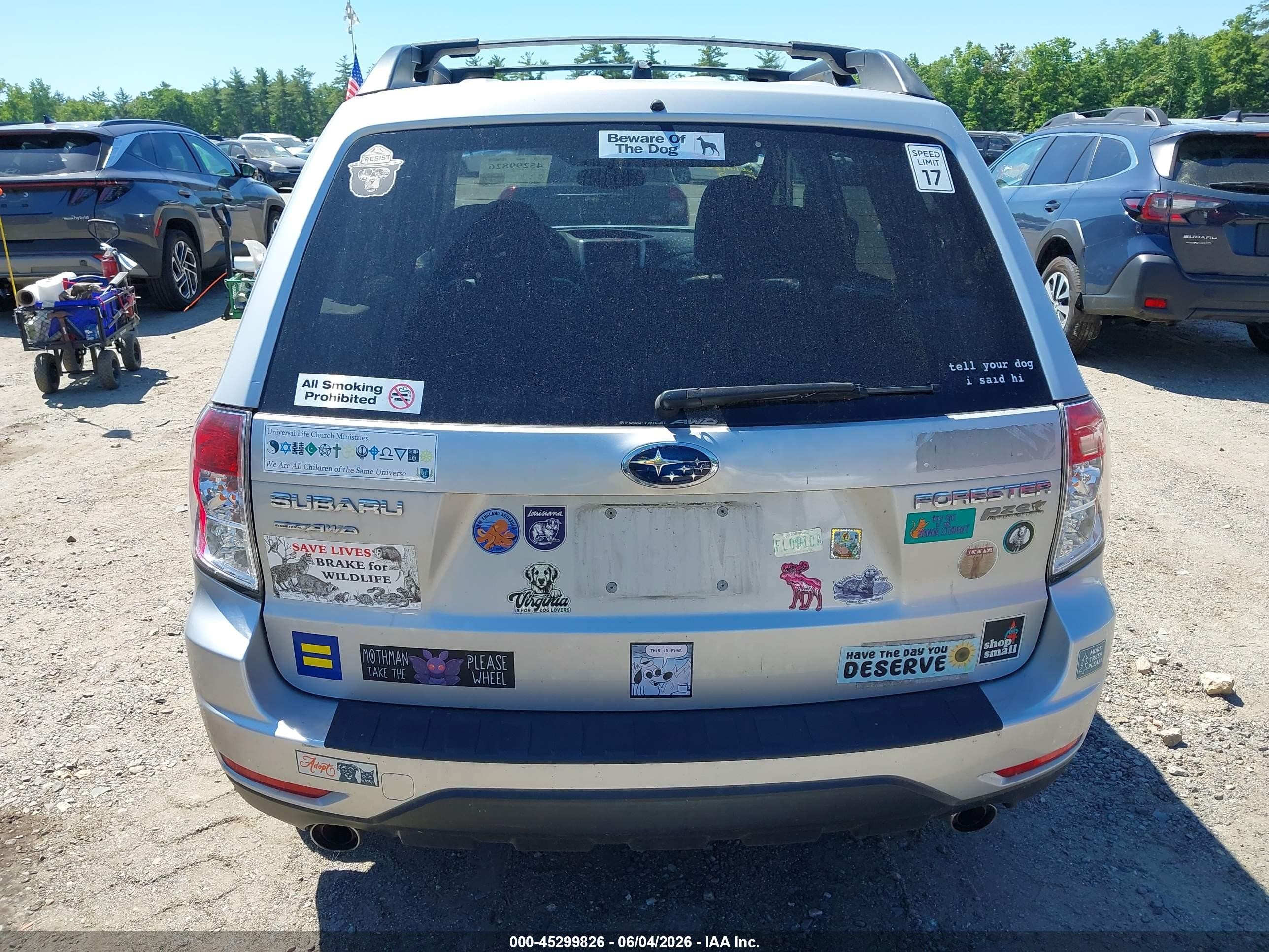 2010 Subaru Forester 2.5x Limited Silver vin: JF2SH6DC1AH703930