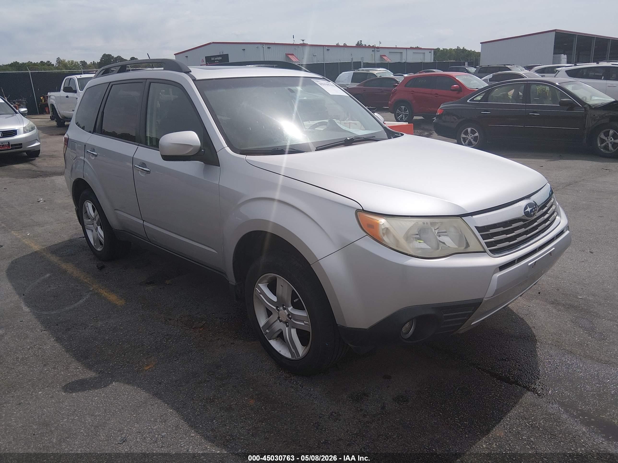 2010 Subaru Forester 2.5x Limited Серебряный vin: JF2SH6DC1AH719190