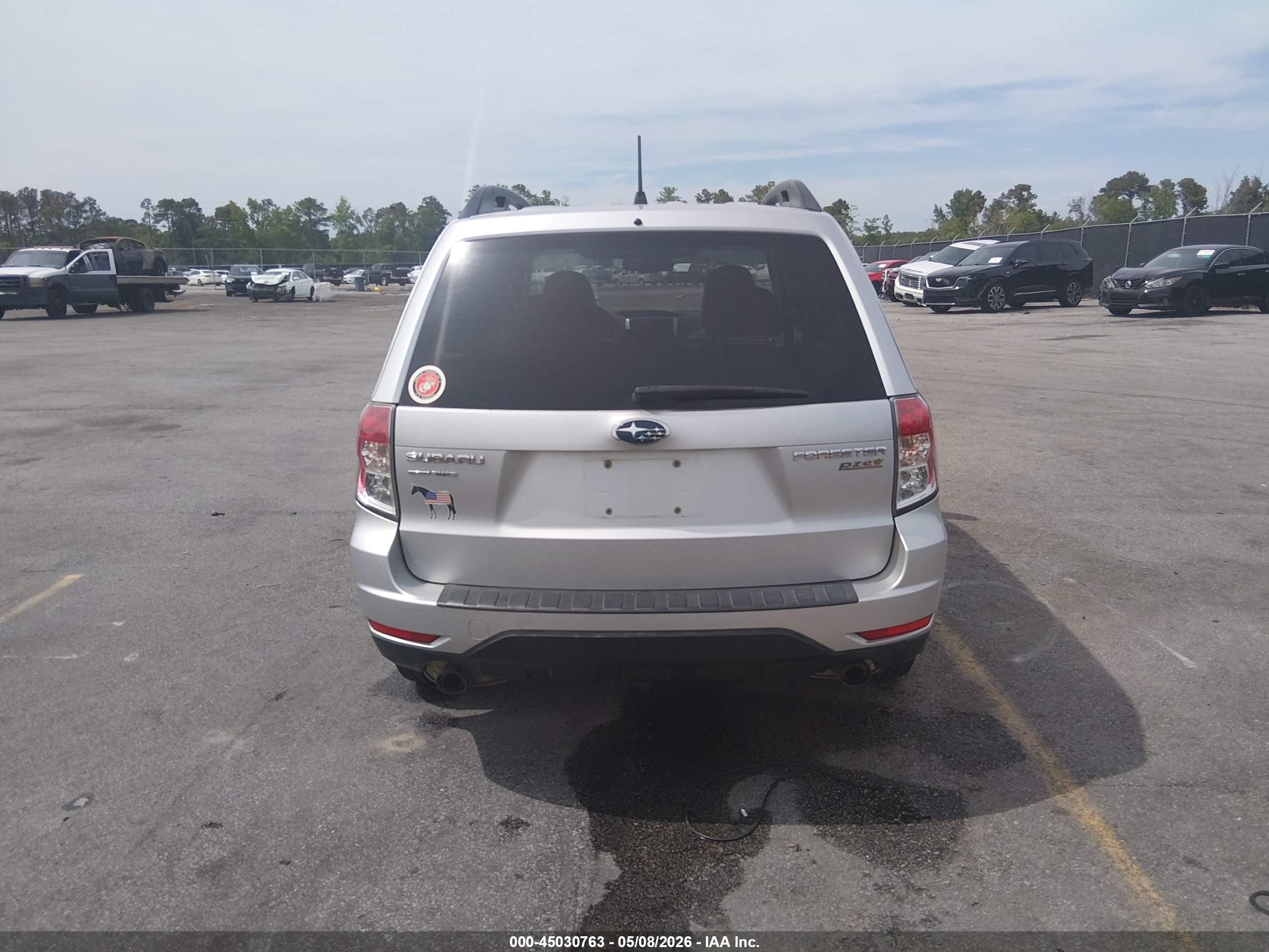 2010 Subaru Forester 2.5x Limited Серебряный vin: JF2SH6DC1AH719190