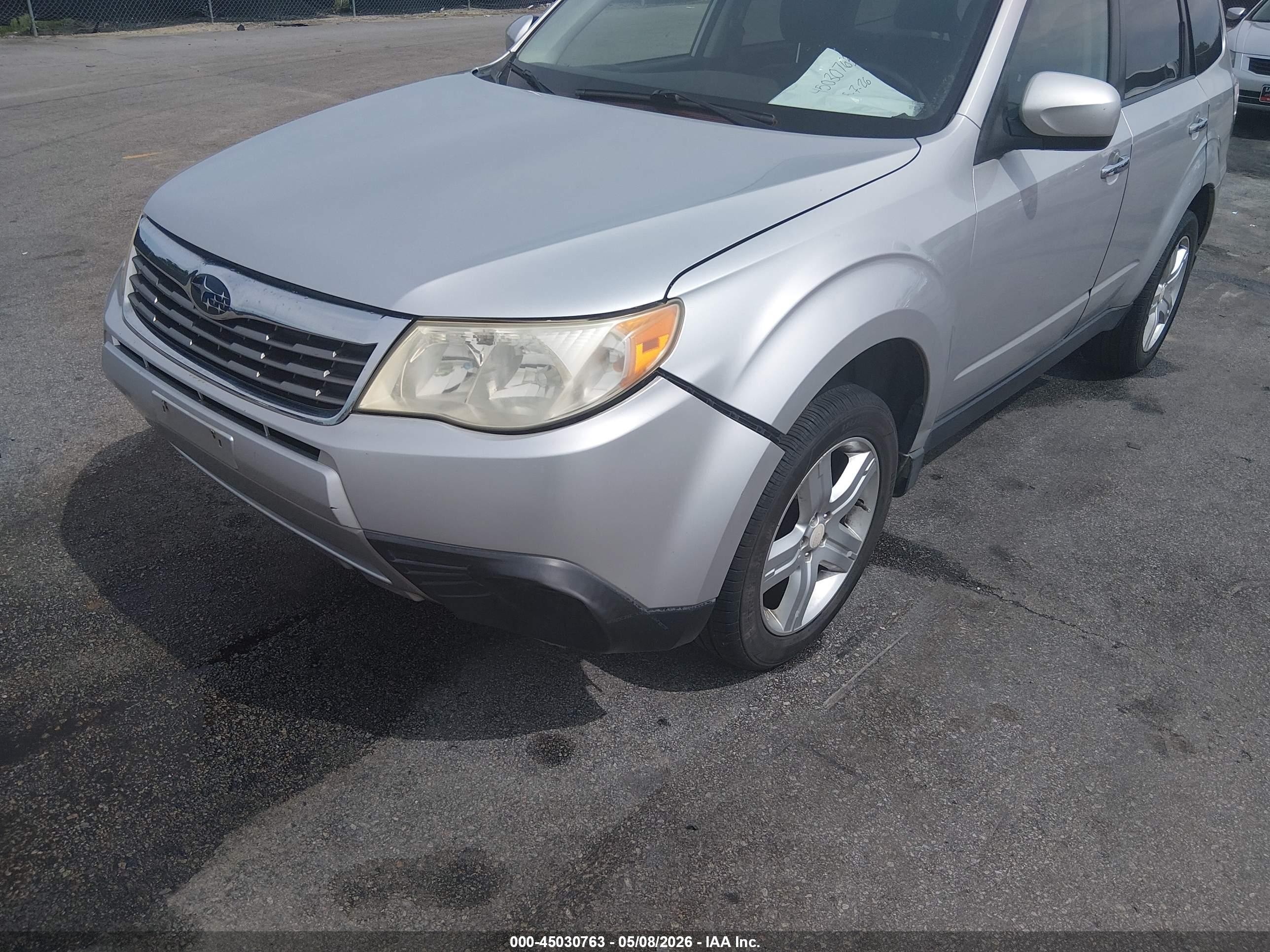 2010 Subaru Forester 2.5x Limited Серебряный vin: JF2SH6DC1AH719190
