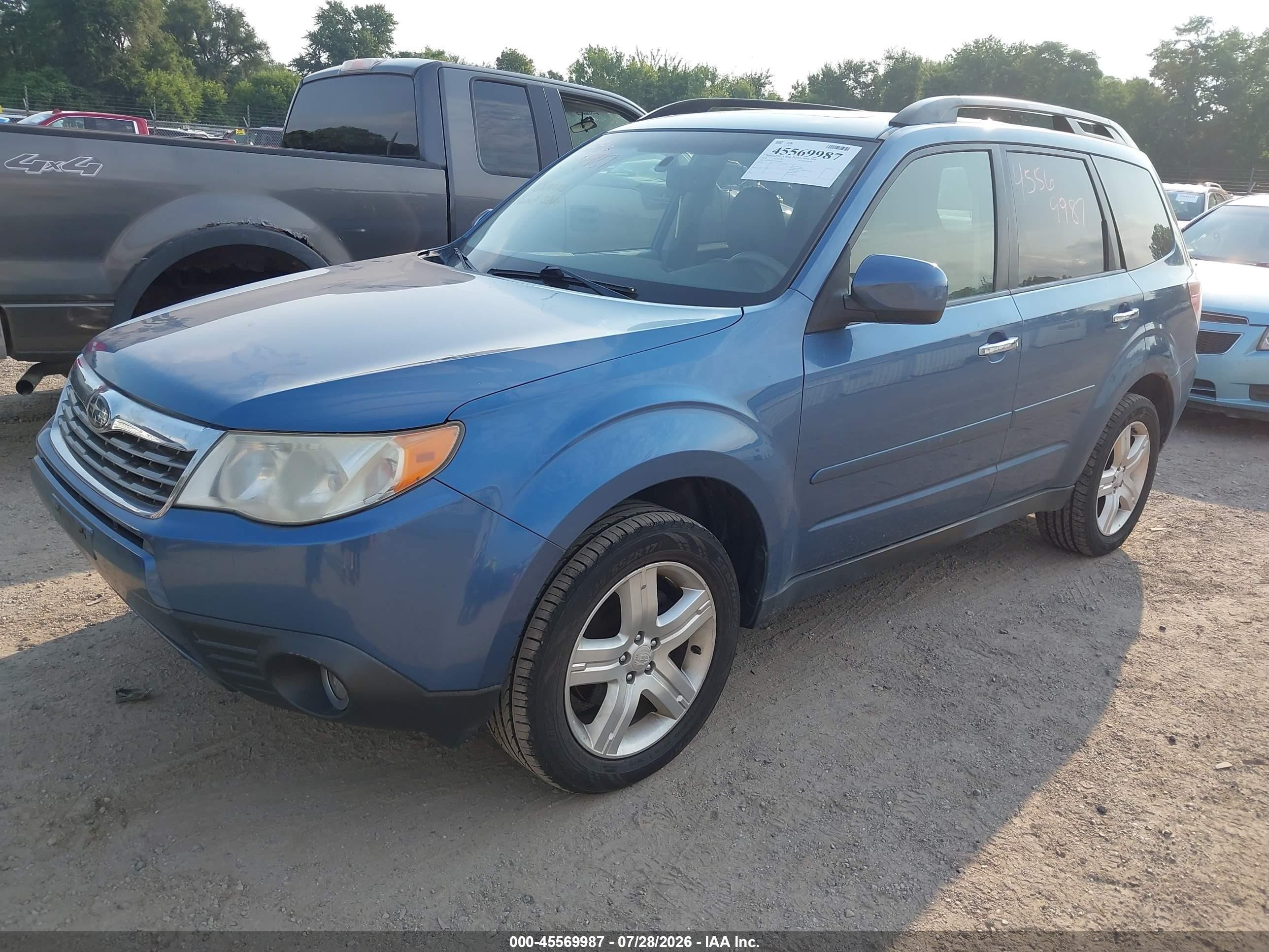 2010 Subaru Forester 2.5x Limited Blue vin: JF2SH6DC1AH740895