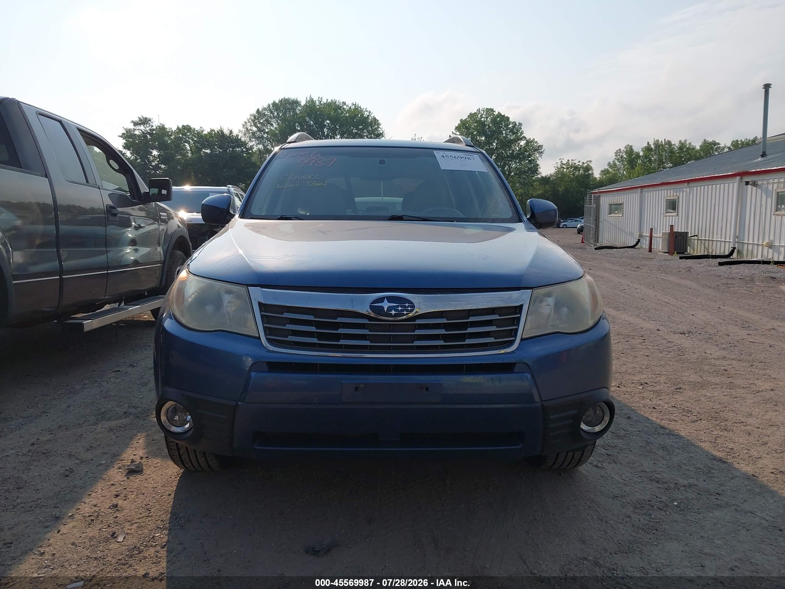 2010 Subaru Forester 2.5x Limited Blue vin: JF2SH6DC1AH740895