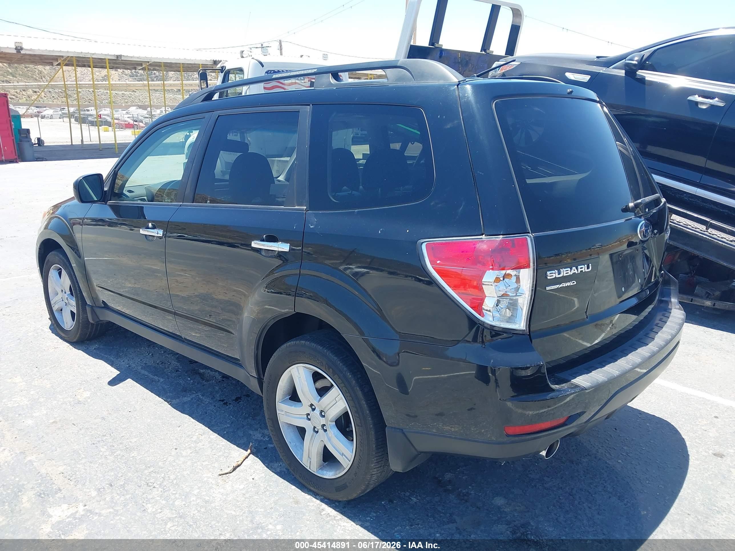 2010 Subaru Forester 2.5x Limited Черный vin: JF2SH6DC1AH743019