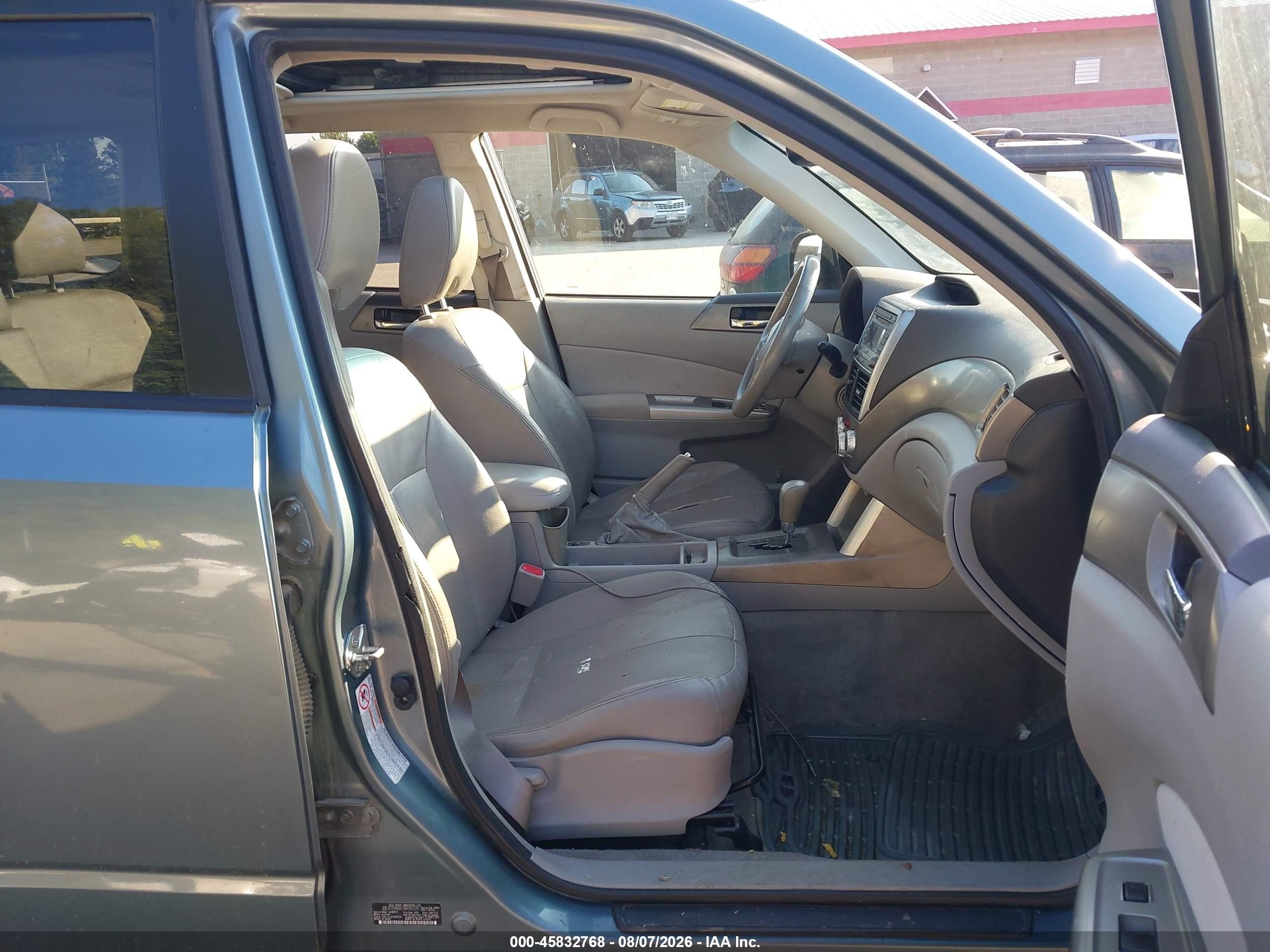 2010 Subaru Forester 2.5x Limited Зеленый vin: JF2SH6DC1AH765229