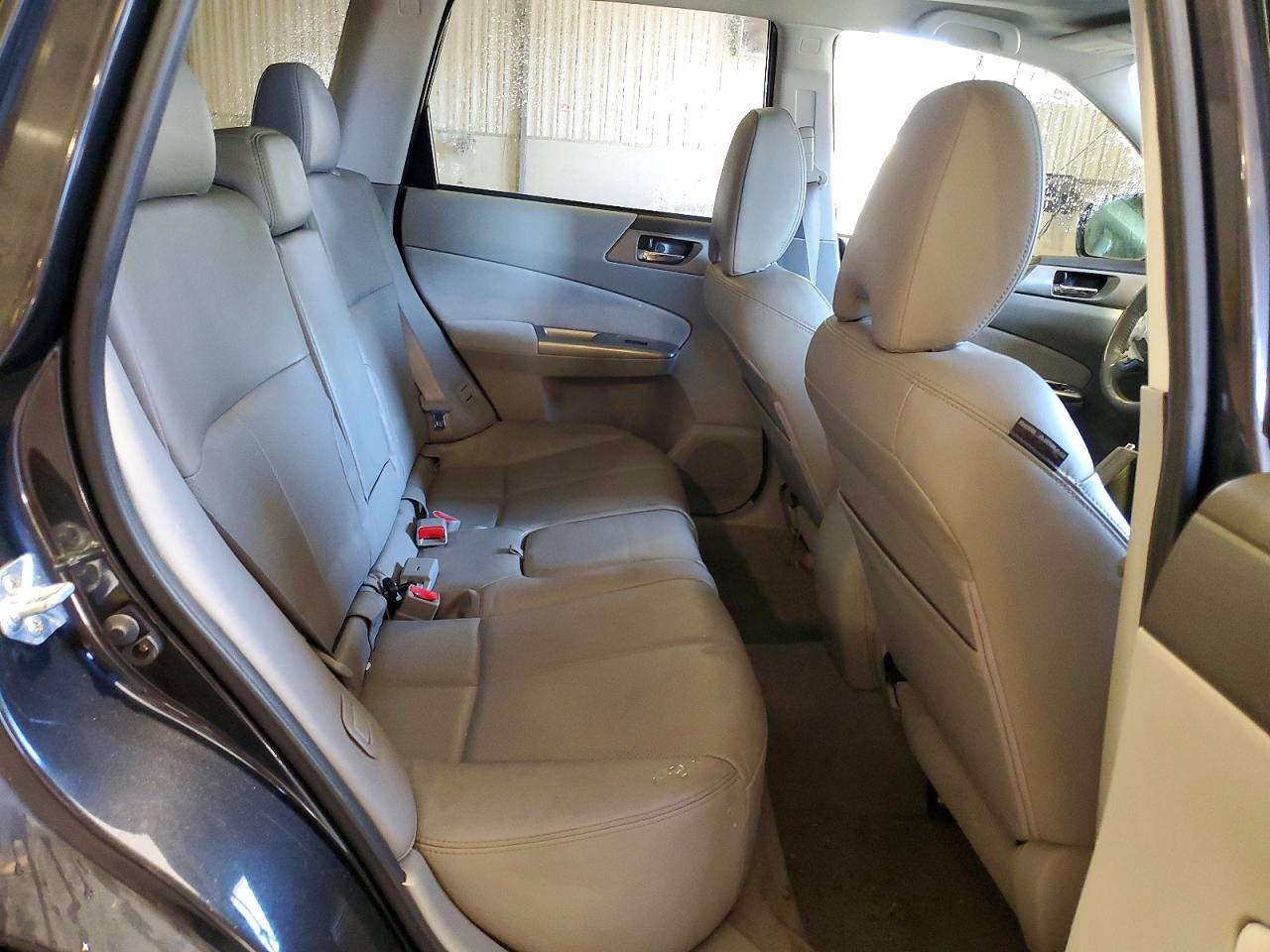 2010 Subaru Forester 2.5x Limited Gray vin: JF2SH6DC2AH714290