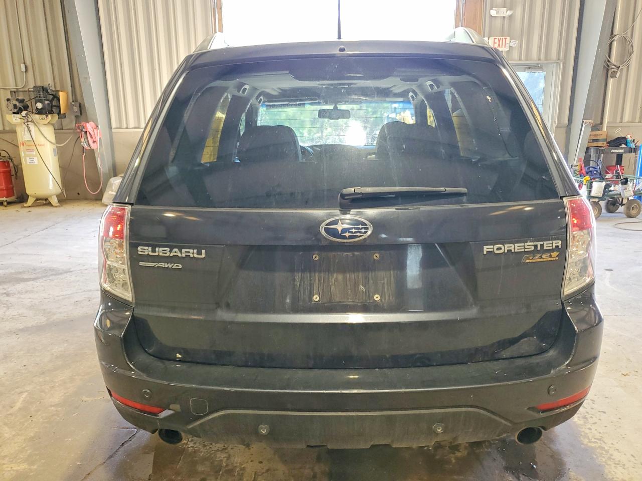 2010 Subaru Forester 2.5x Limited Gray vin: JF2SH6DC2AH714290