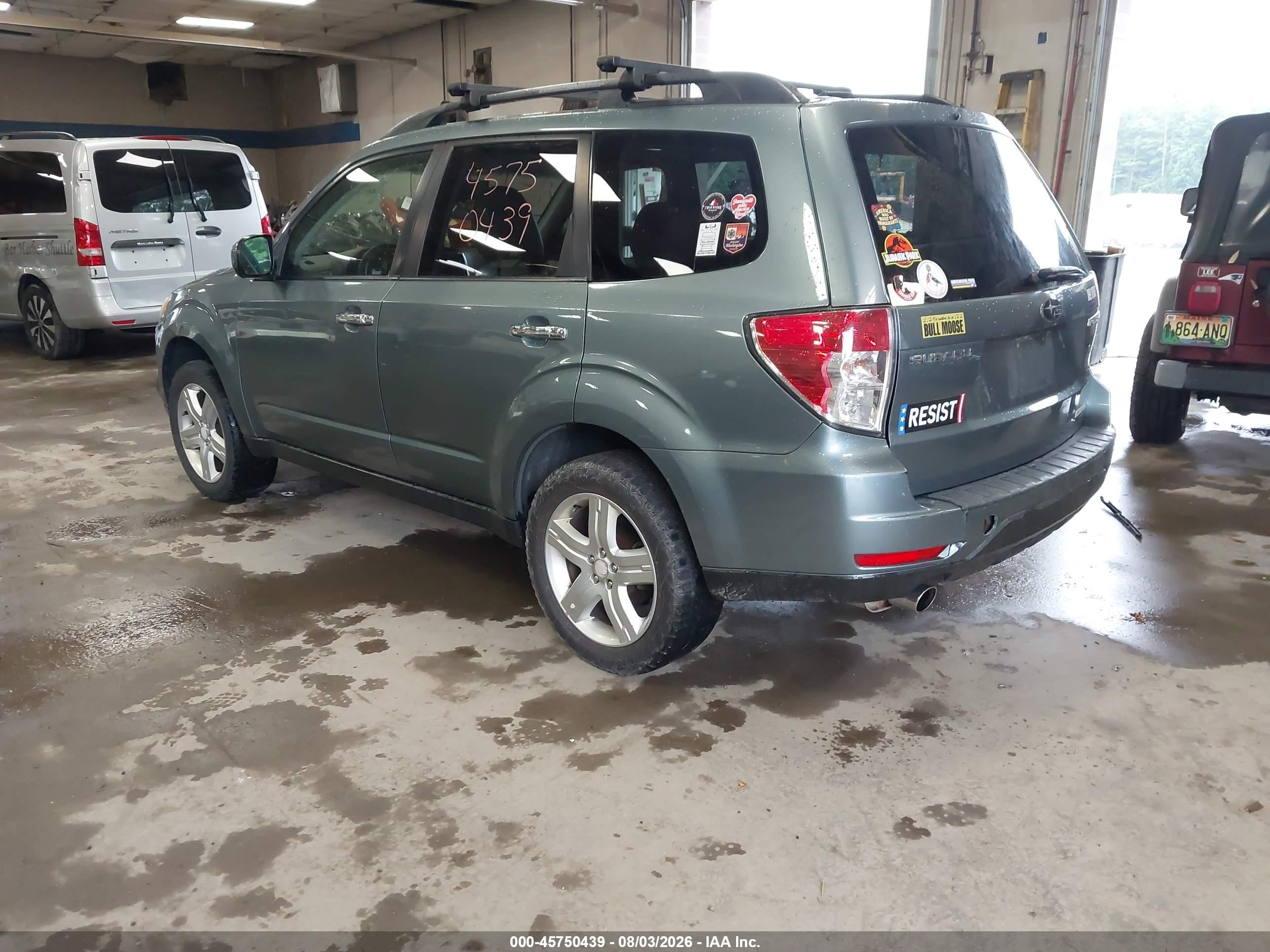 2010 Subaru Forester 2.5x Limited Blue vin: JF2SH6DC2AH760511