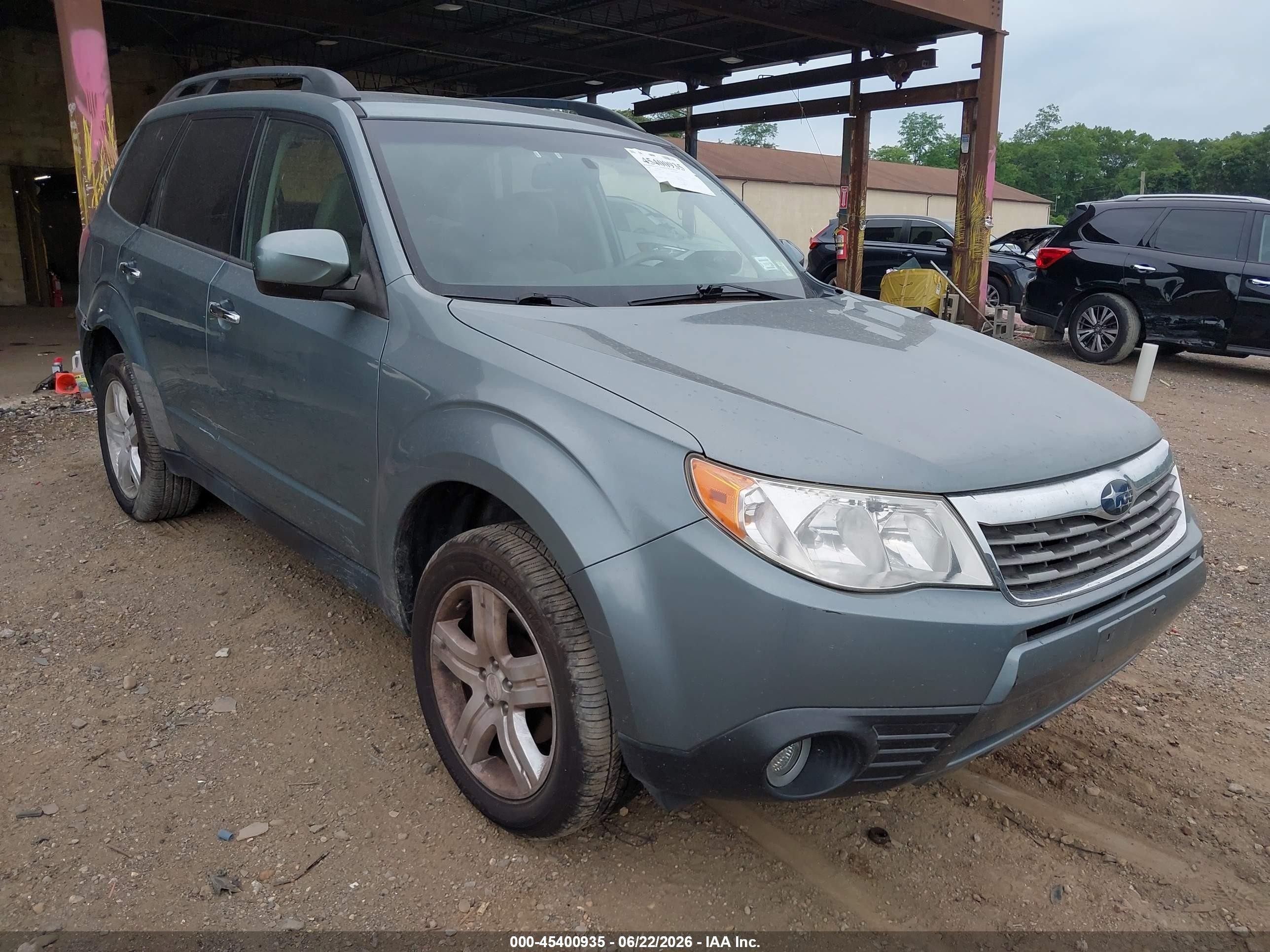 2010 Subaru Forester 2.5x Limited Gray vin: JF2SH6DC2AH791418