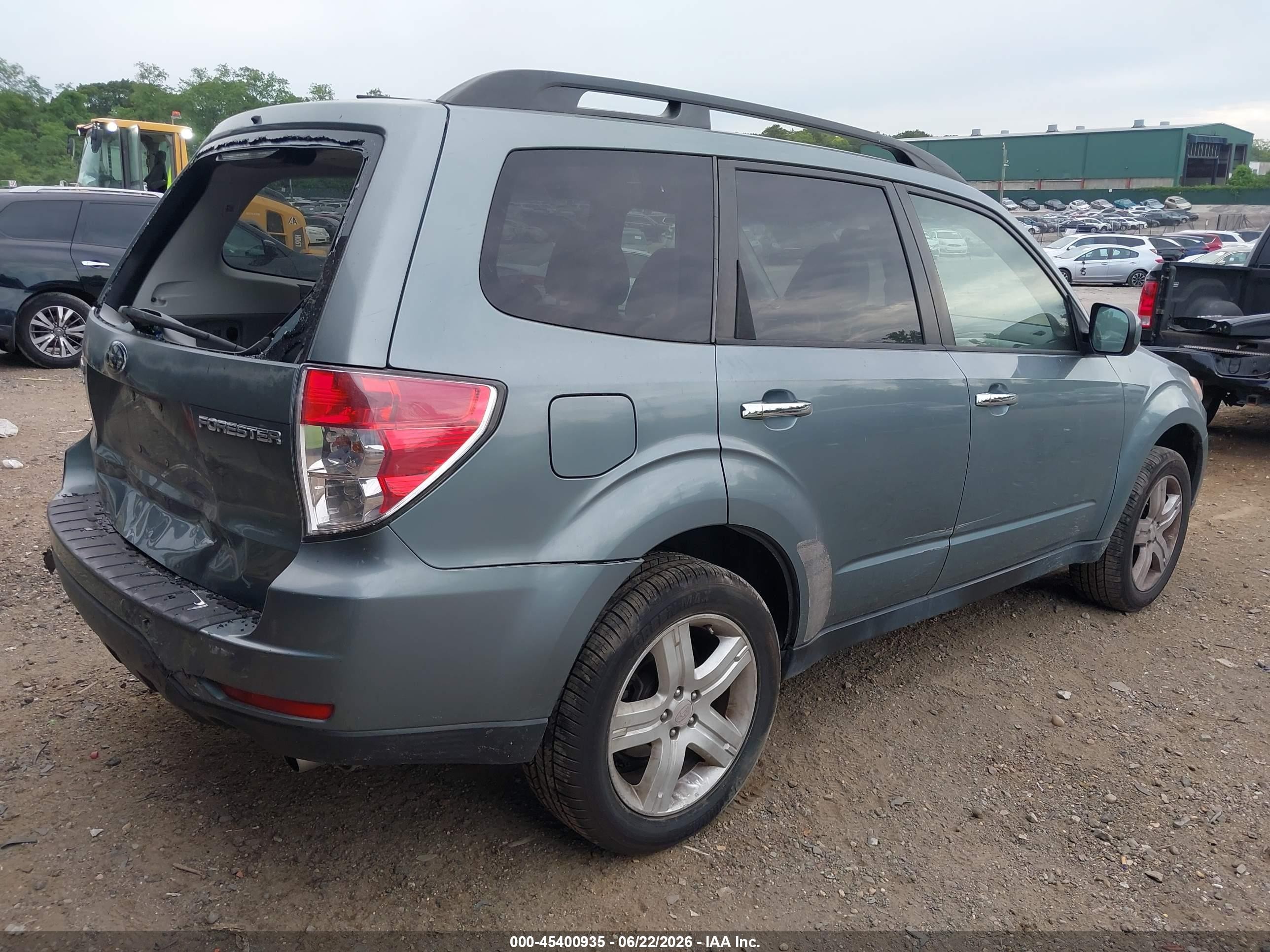 2010 Subaru Forester 2.5x Limited Gray vin: JF2SH6DC2AH791418