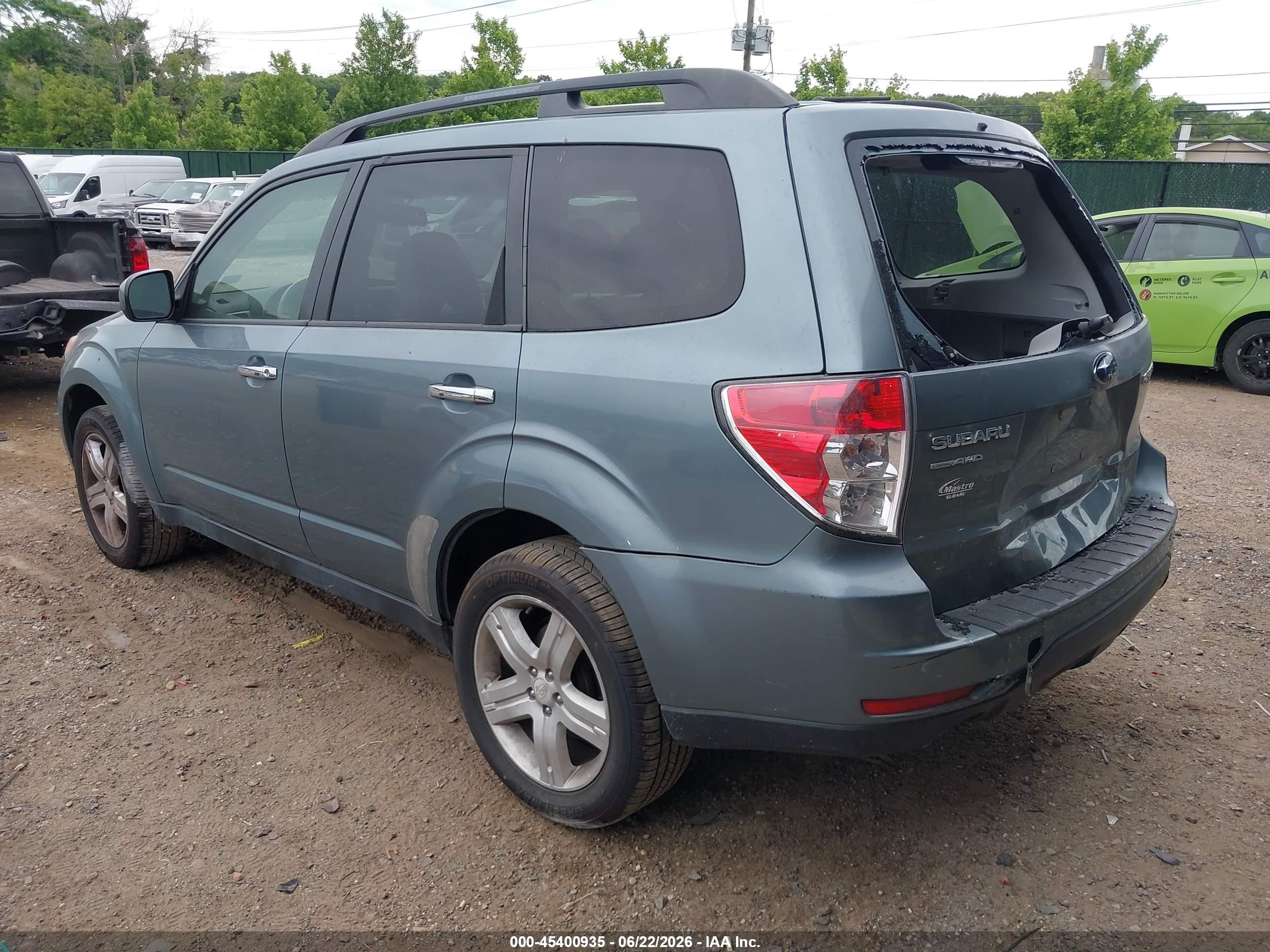 2010 Subaru Forester 2.5x Limited Gray vin: JF2SH6DC2AH791418