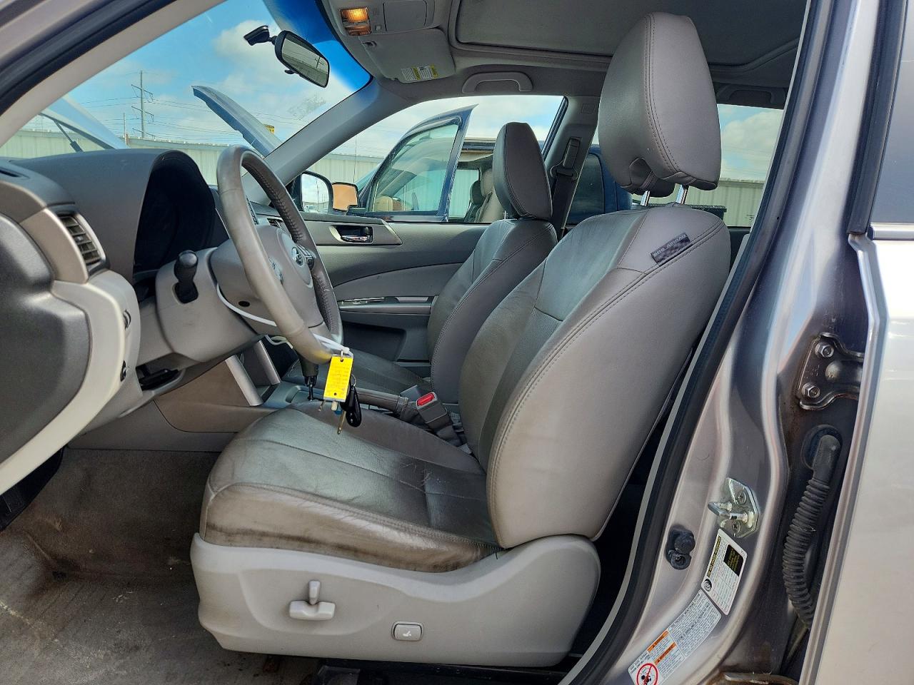 2010 Subaru Forester 2.5x Limited Silver vin: JF2SH6DC2AH901030