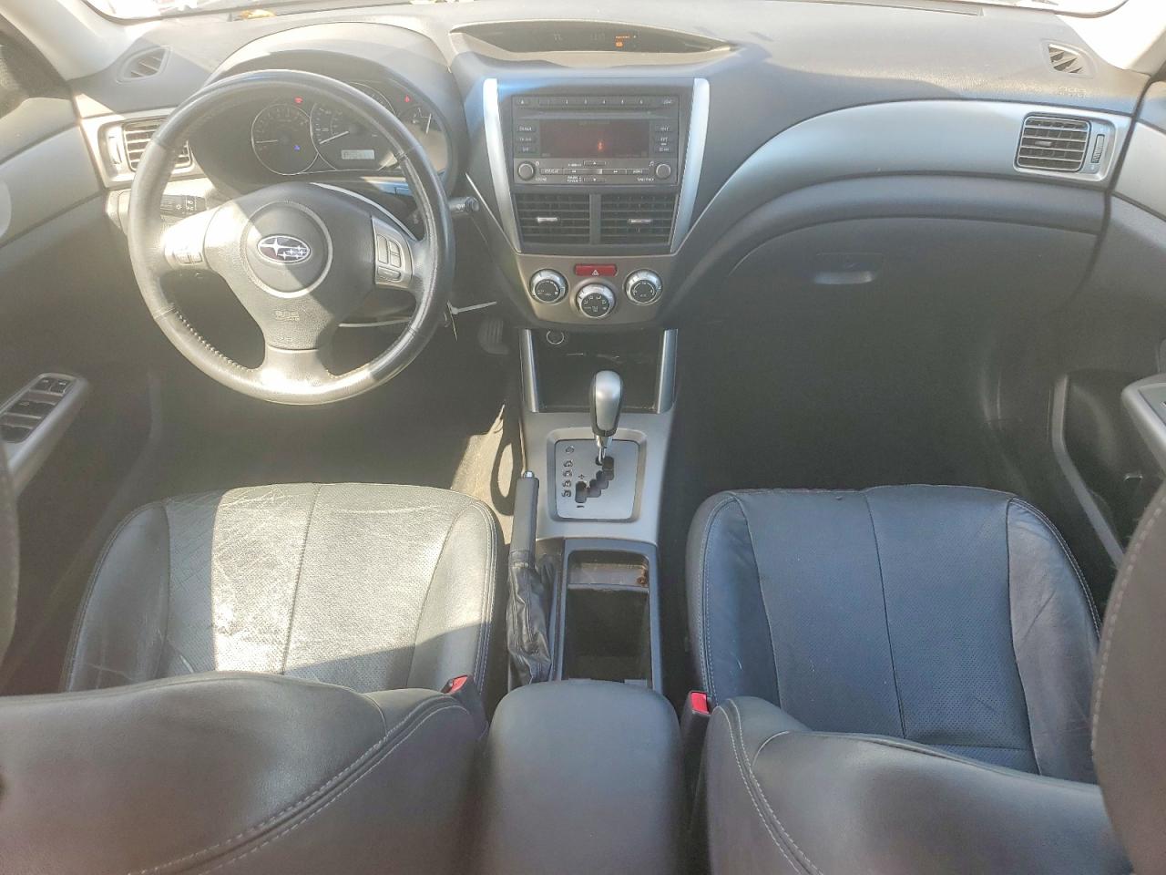 2010 Subaru Forester 2.5x Limited Silver vin: JF2SH6DC2AH902260