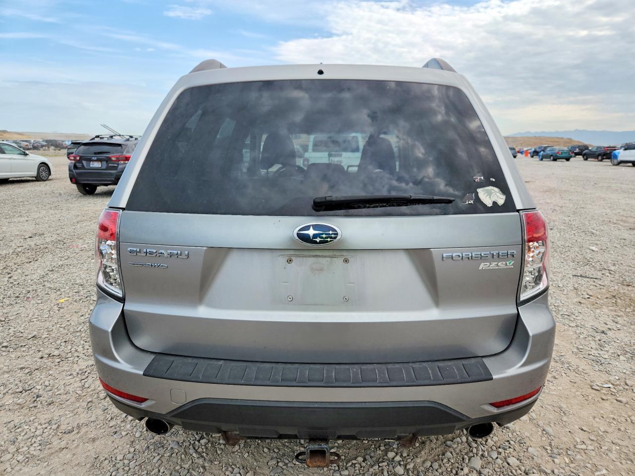 2010 Subaru Forester 2.5x Limited Silver vin: JF2SH6DC2AH912092