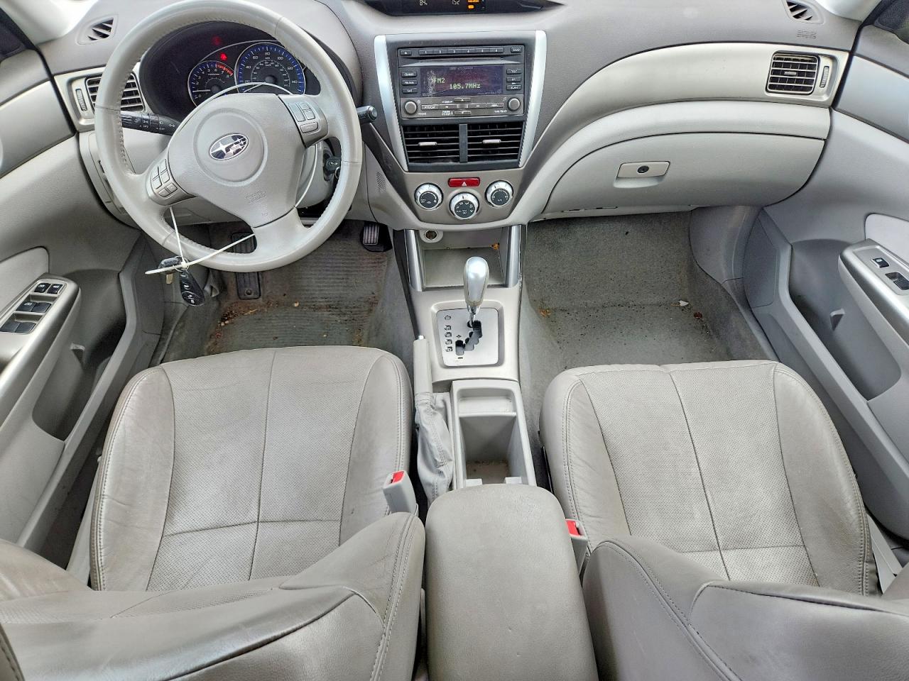2010 Subaru Forester 2.5x Limited Silver vin: JF2SH6DC2AH912092