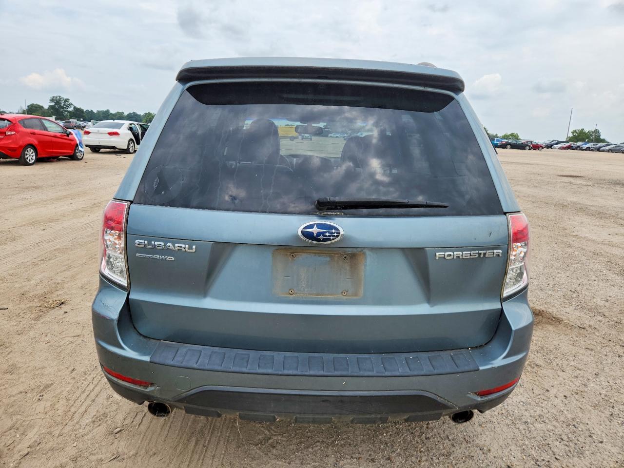 2010 Subaru Forester 2.5x Limited Gray vin: JF2SH6DC3AH706540