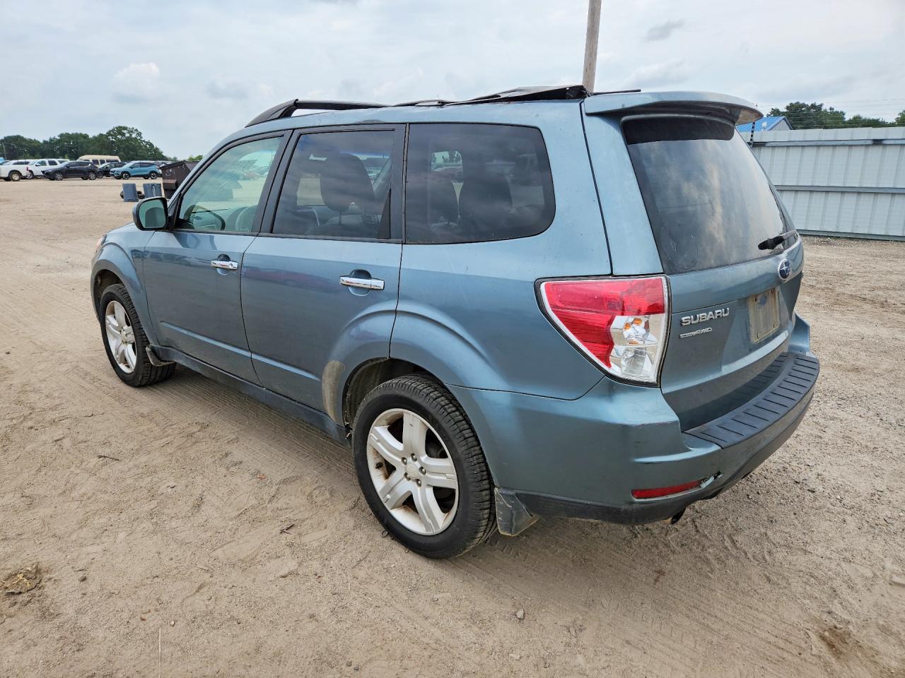2010 Subaru Forester 2.5x Limited Gray vin: JF2SH6DC3AH706540