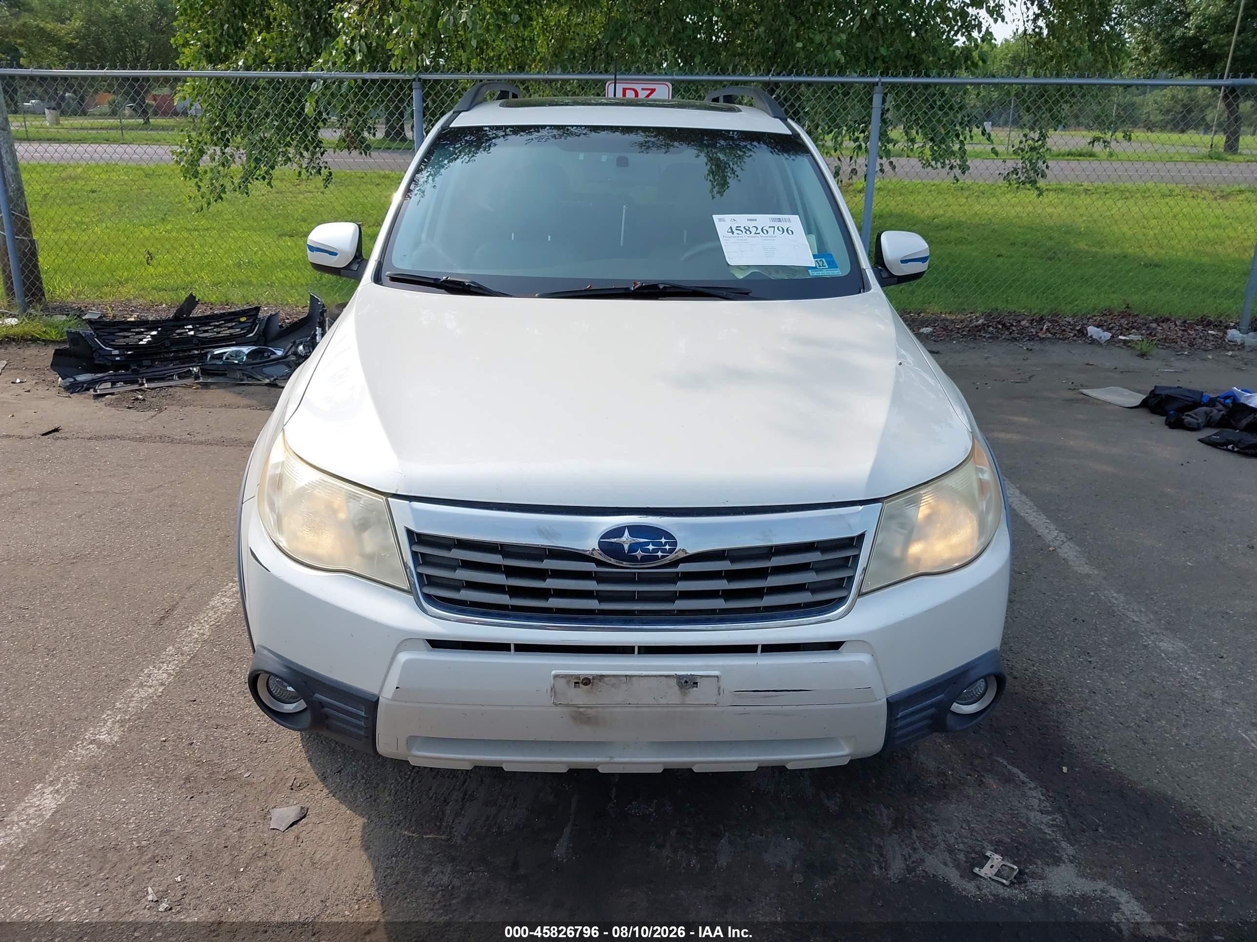 2010 Subaru Forester 2.5x Limited White vin: JF2SH6DC3AH734015
