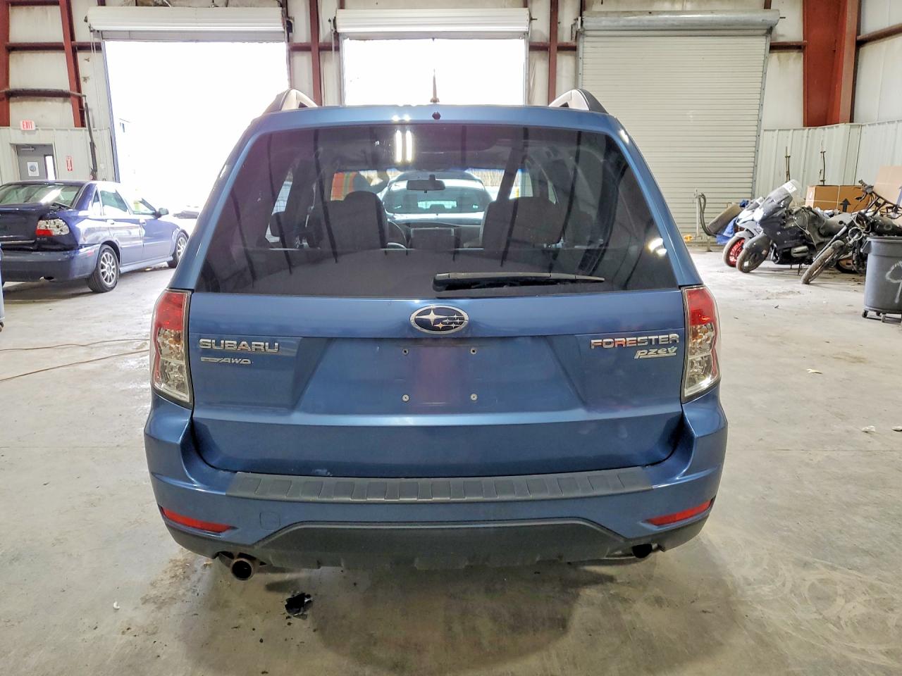 2010 Subaru Forester 2.5x Limited Blue vin: JF2SH6DC3AH745936