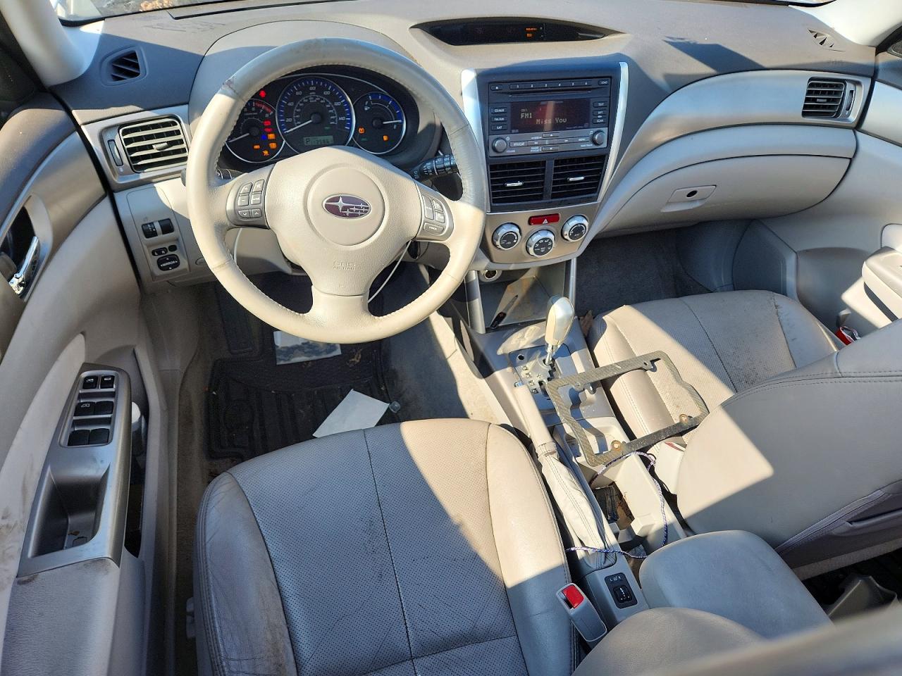 2010 Subaru Forester 2.5x Limited Gray vin: JF2SH6DC3AH756290
