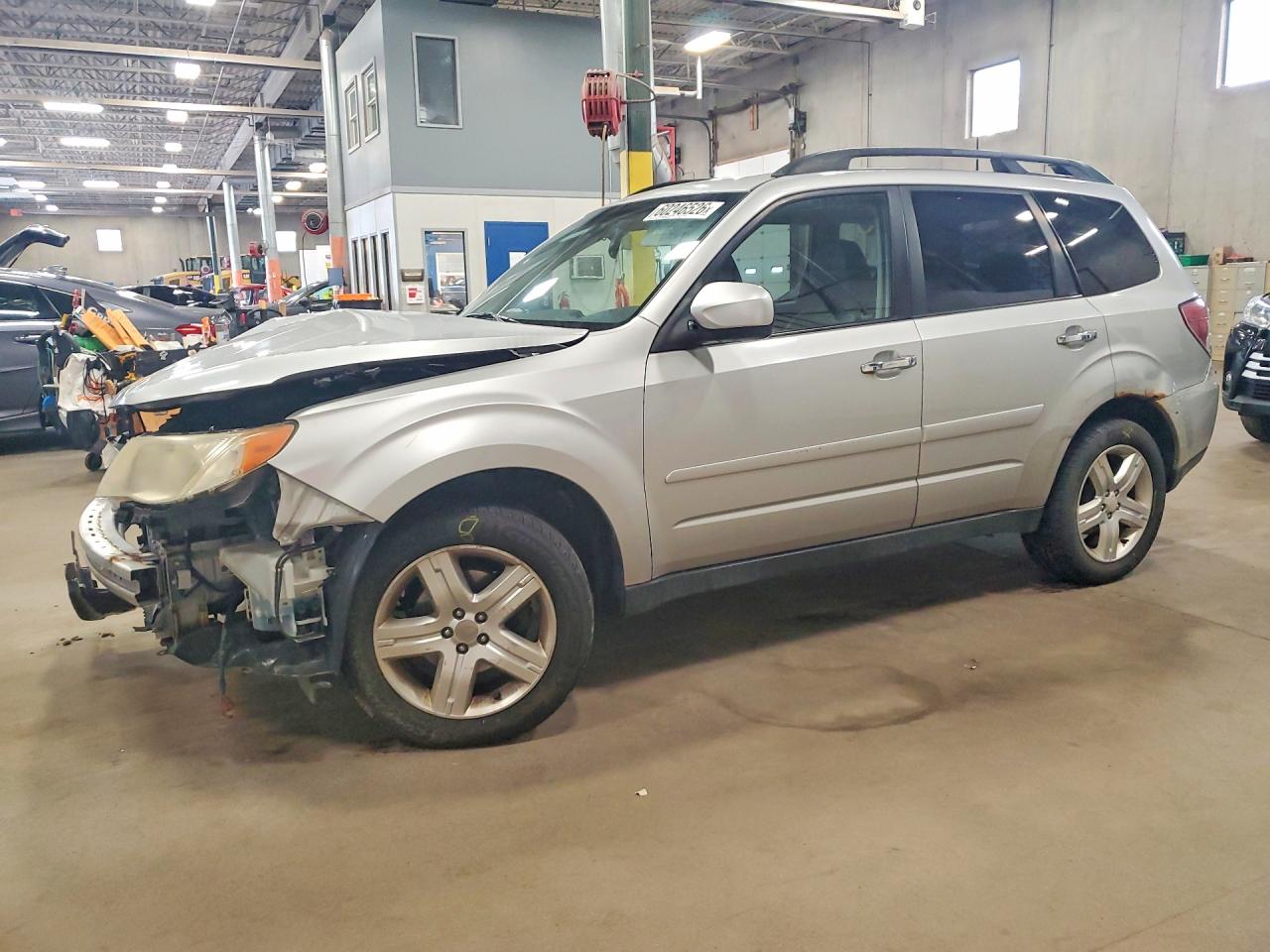 2010 Subaru Forester 2.5x Limited Silver vin: JF2SH6DC3AH760100