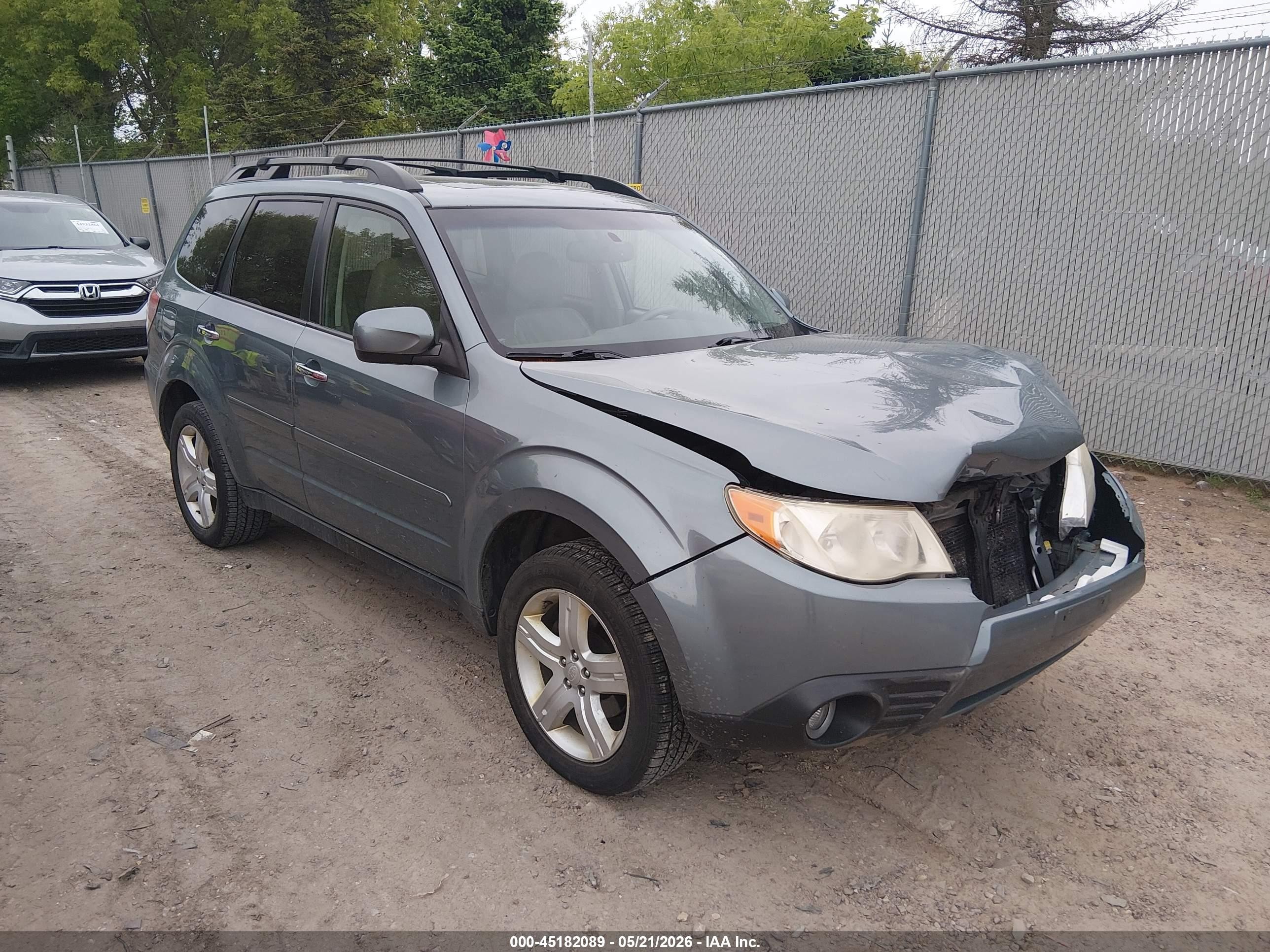 2010 Subaru Forester 2.5x Limited Light Blue vin: JF2SH6DC3AH767905