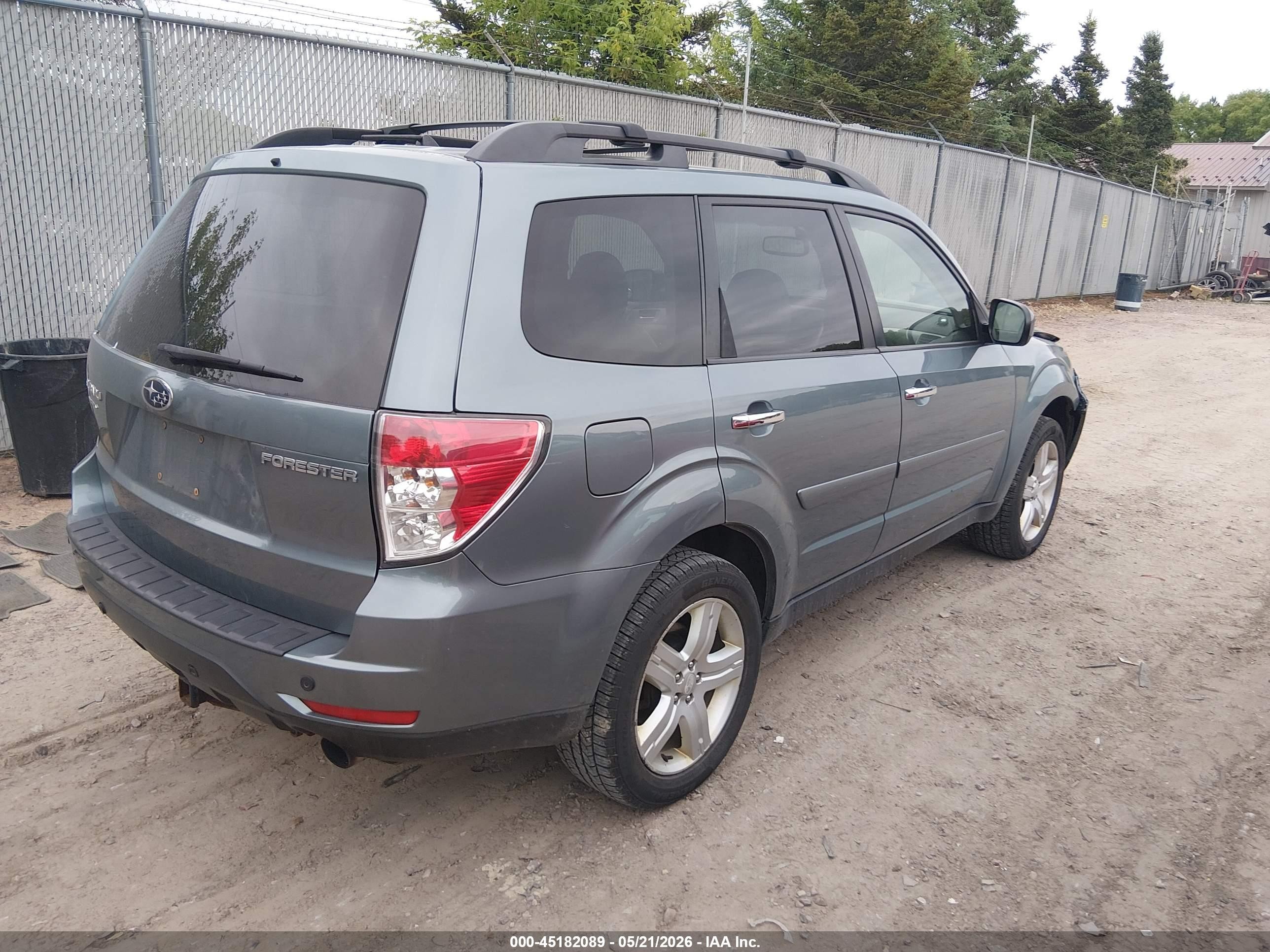 2010 Subaru Forester 2.5x Limited Light Blue vin: JF2SH6DC3AH767905