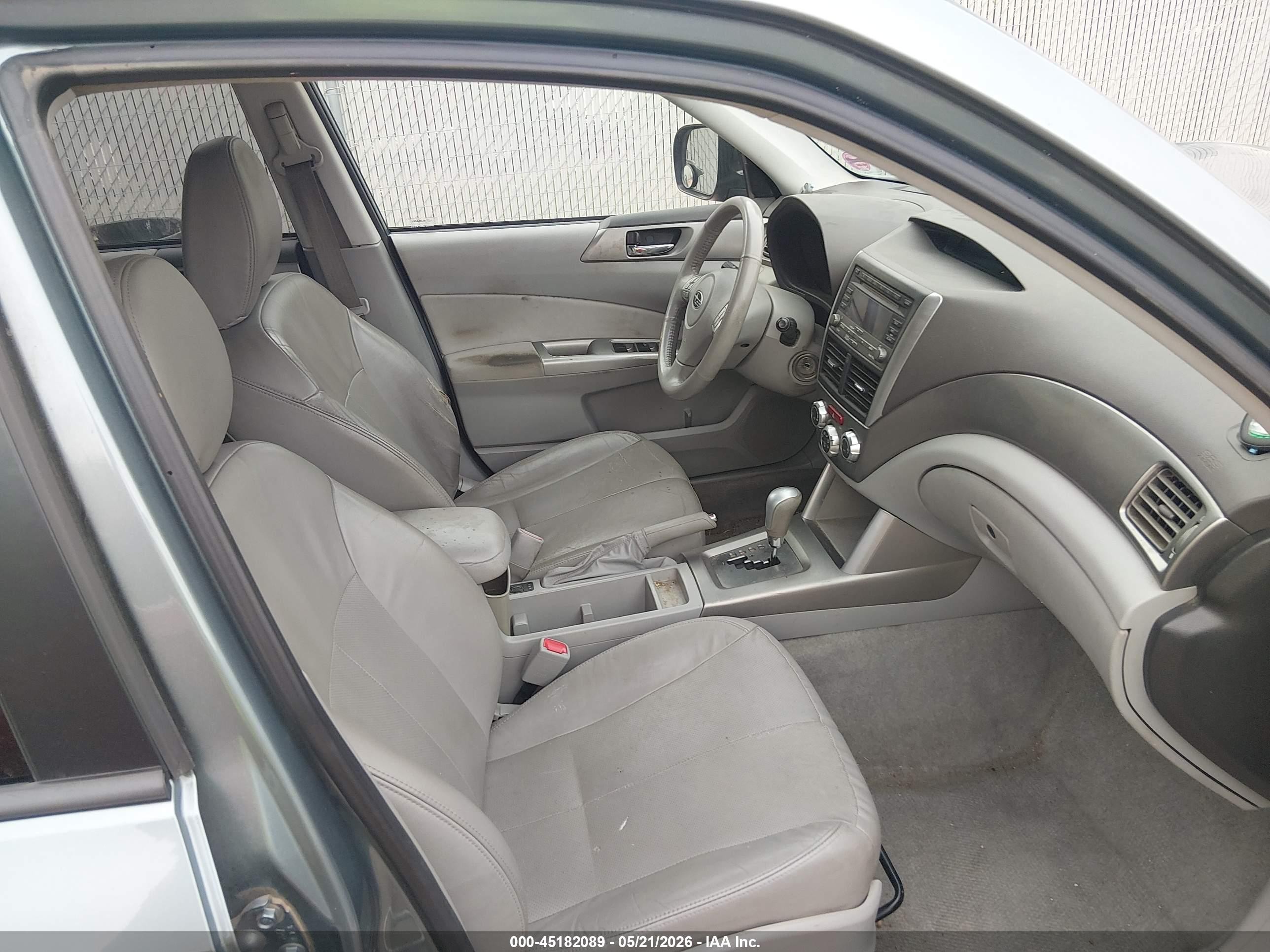 2010 Subaru Forester 2.5x Limited Light Blue vin: JF2SH6DC3AH767905