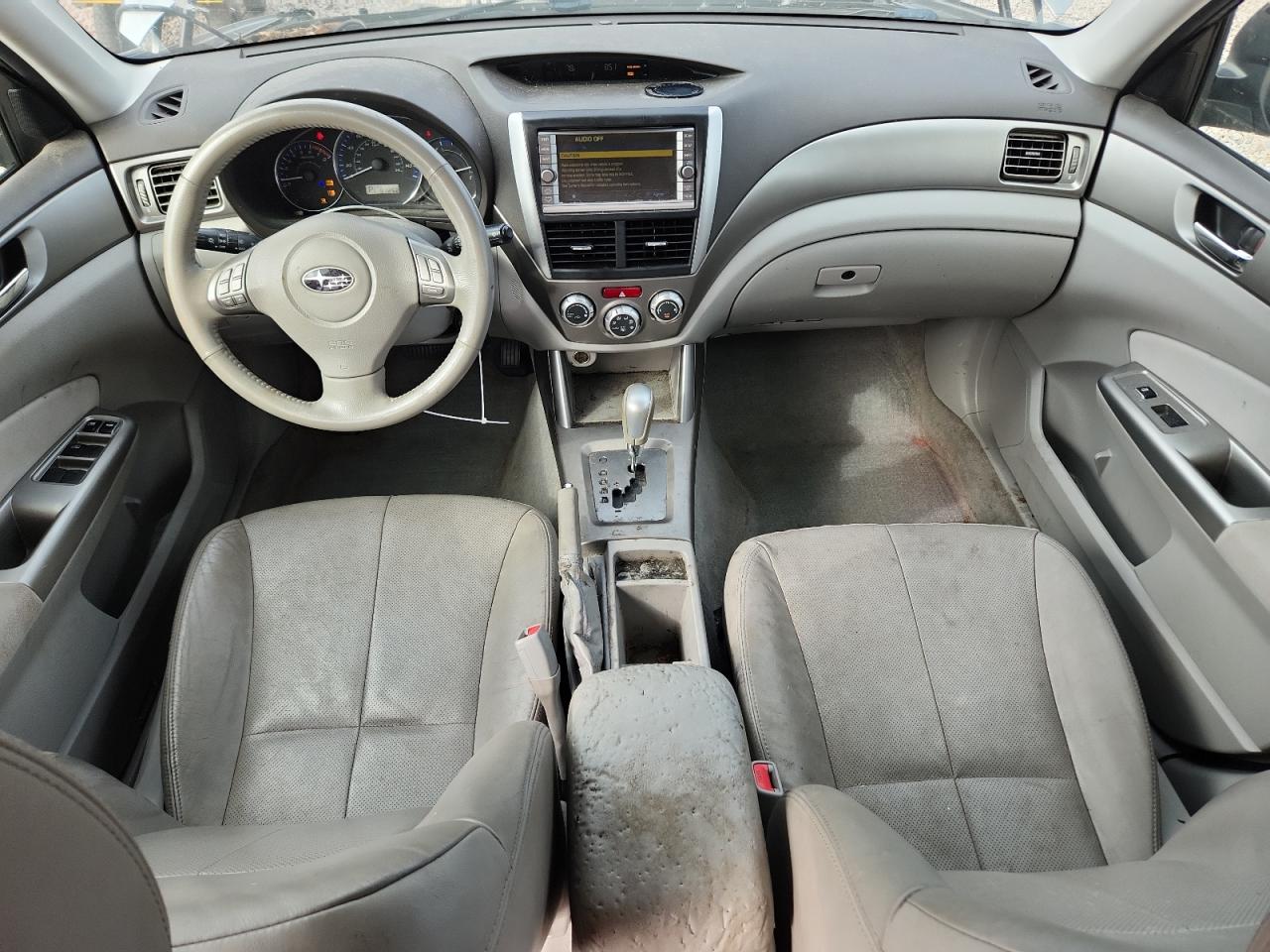 2010 Subaru Forester 2.5x Limited Silver vin: JF2SH6DC3AH791590