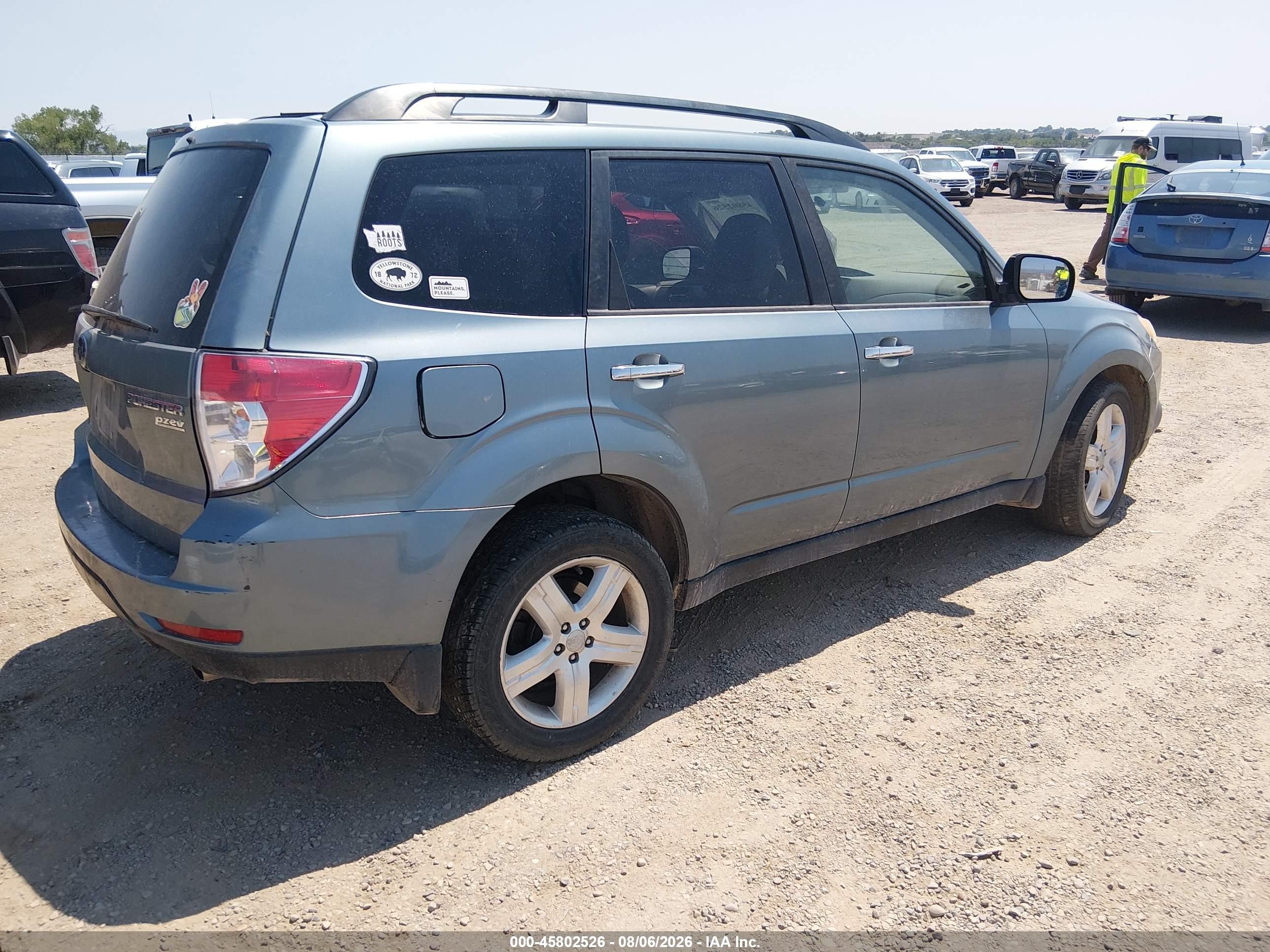 2010 Subaru Forester 2.5x Limited Синий vin: JF2SH6DC3AH802703