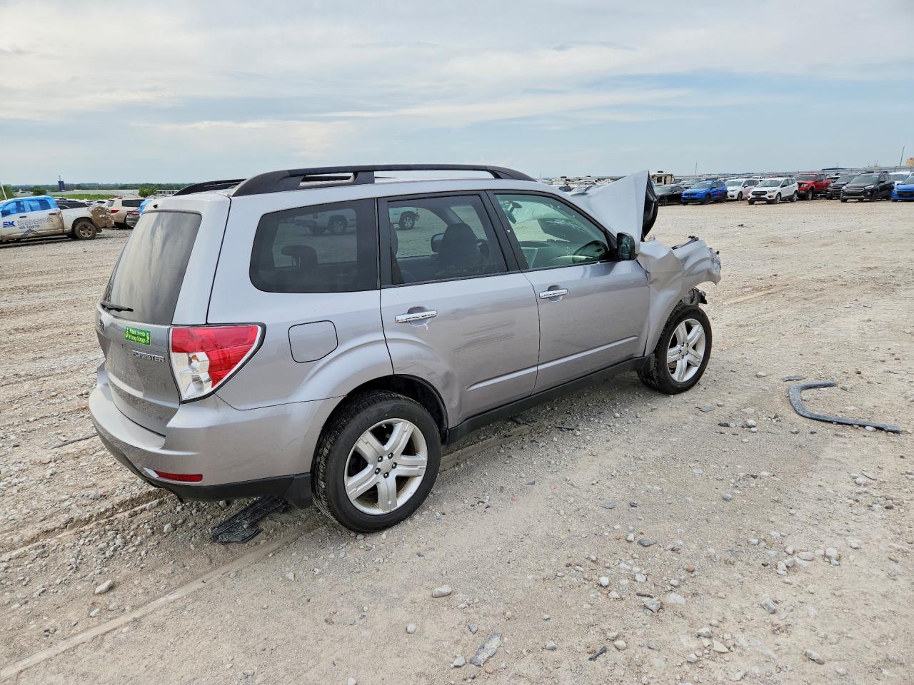 2010 Subaru Forester 2.5x Limited Gray vin: JF2SH6DC3AH803110