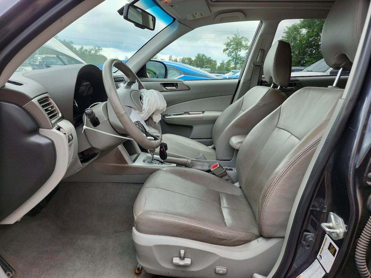 2010 Subaru Forester 2.5x Limited Black vin: JF2SH6DC3AH805648
