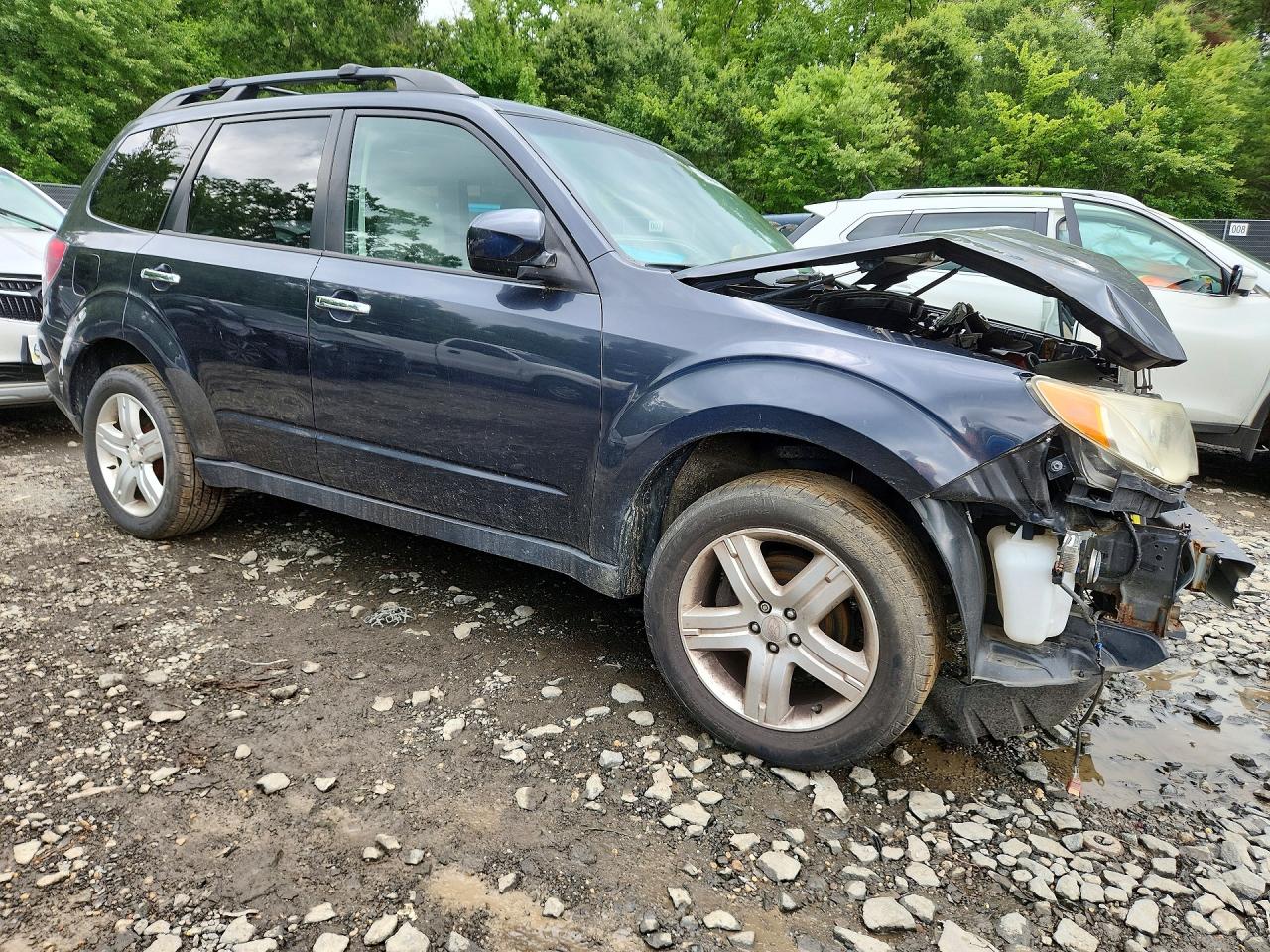 2010 Subaru Forester 2.5x Limited Black vin: JF2SH6DC3AH805648