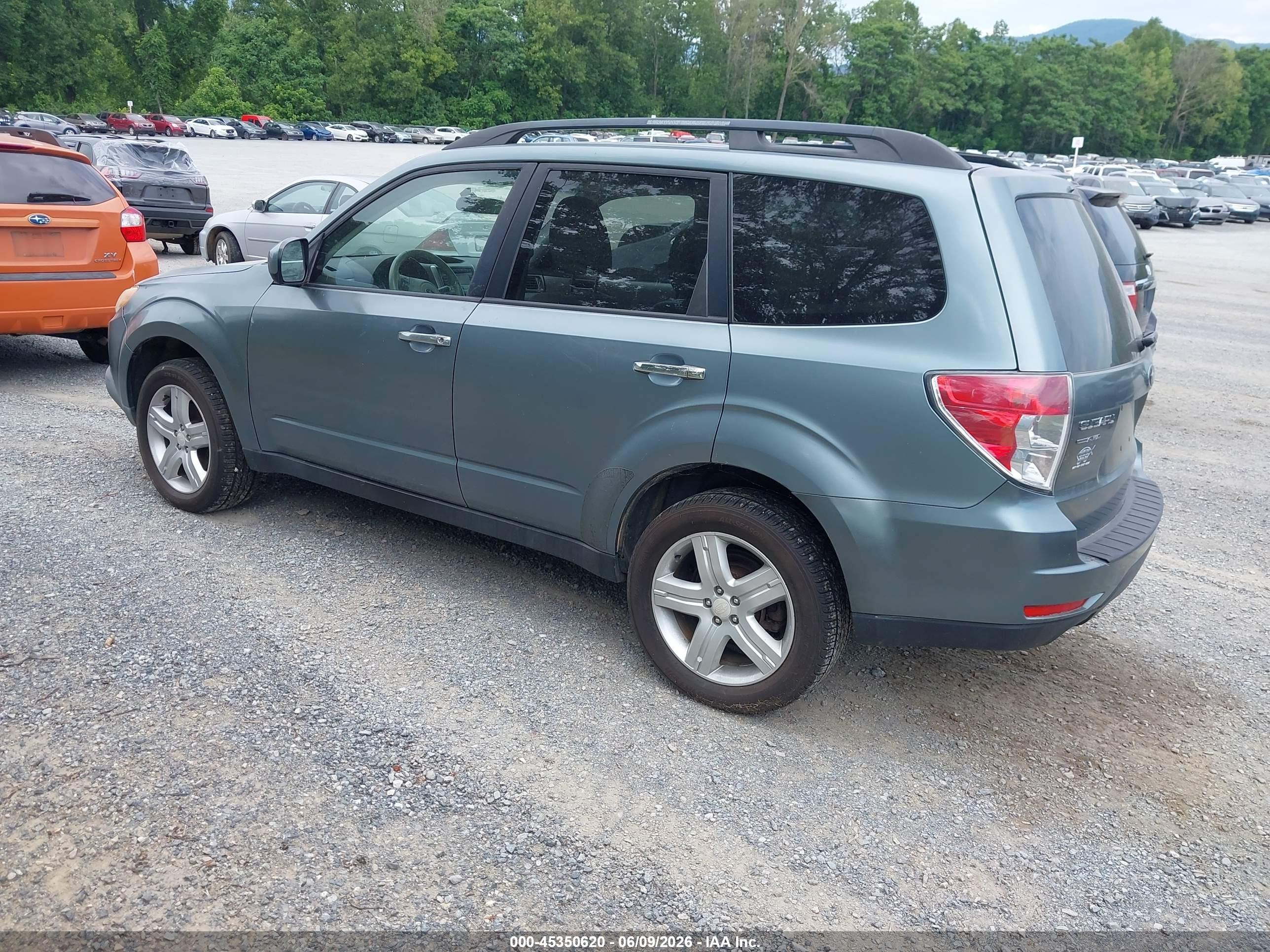2010 Subaru Forester 2.5x Limited Green vin: JF2SH6DC4AH746920