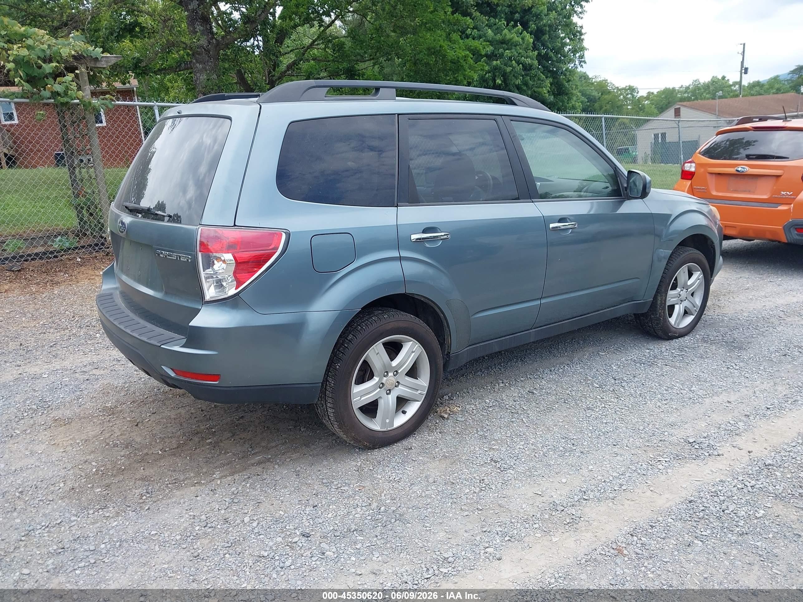 2010 Subaru Forester 2.5x Limited Green vin: JF2SH6DC4AH746920