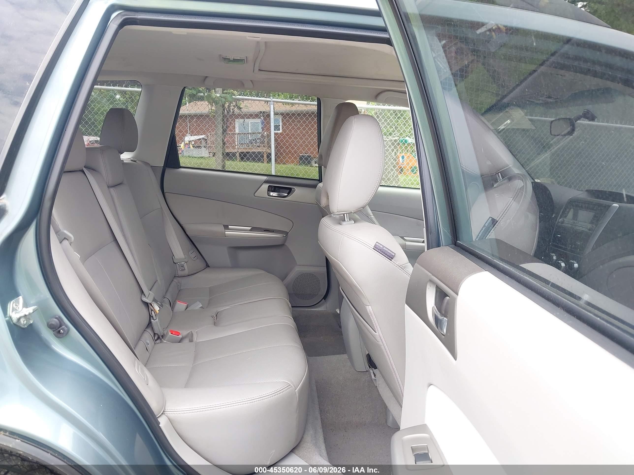 2010 Subaru Forester 2.5x Limited Green vin: JF2SH6DC4AH746920